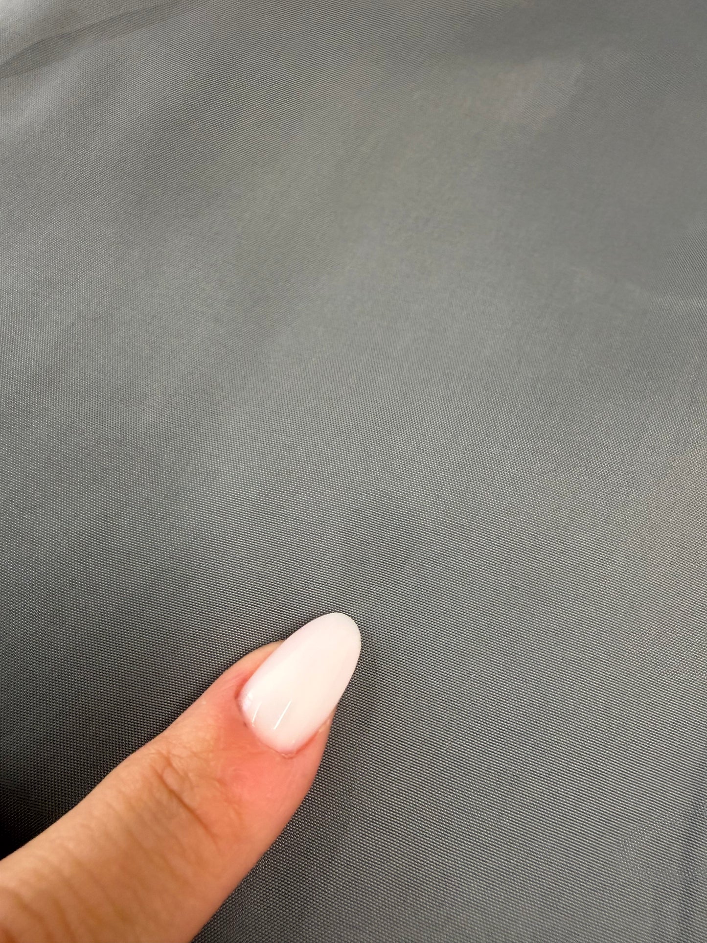 Sacou italian în carouri fine albastru ciel și powder Pink in croi actual