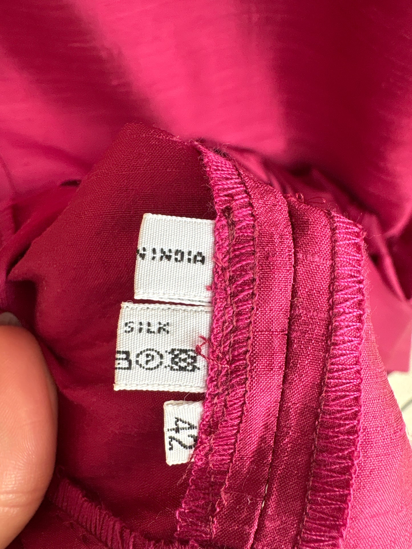 Rochie magenta din mătase naturală dupioni cu talie marcată de la zi la seară
