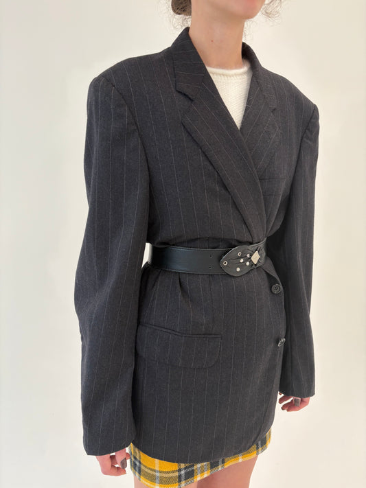 Sacou luxury Corneliani gama high end bespoke tailoring din lana merino