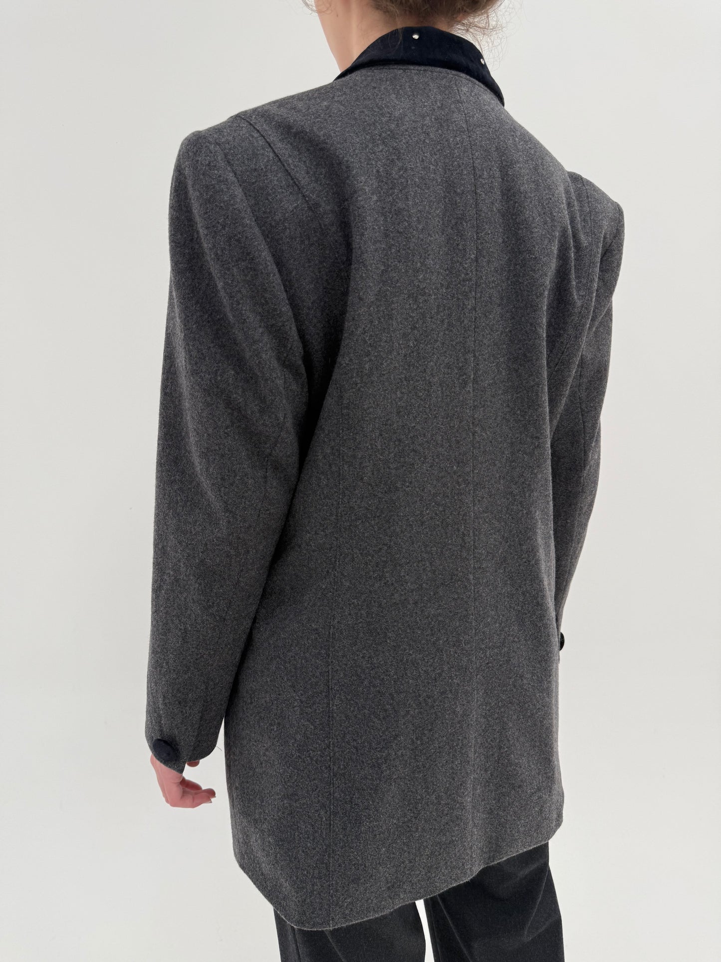 Palton vintage din lana cu cașmir în croi cambrat