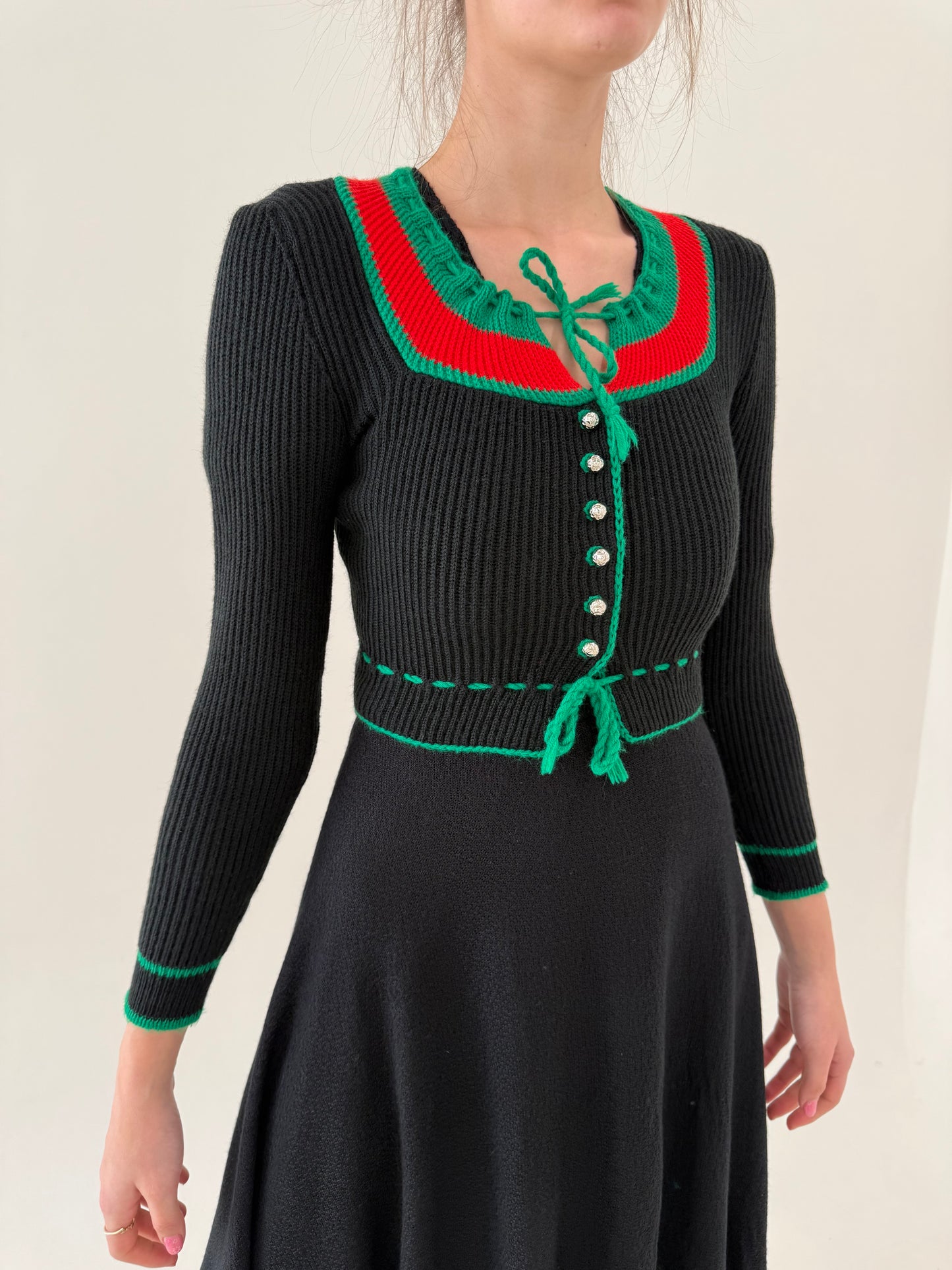 Cardigan tip jachetă cropped vintage din lana subțire extrafina