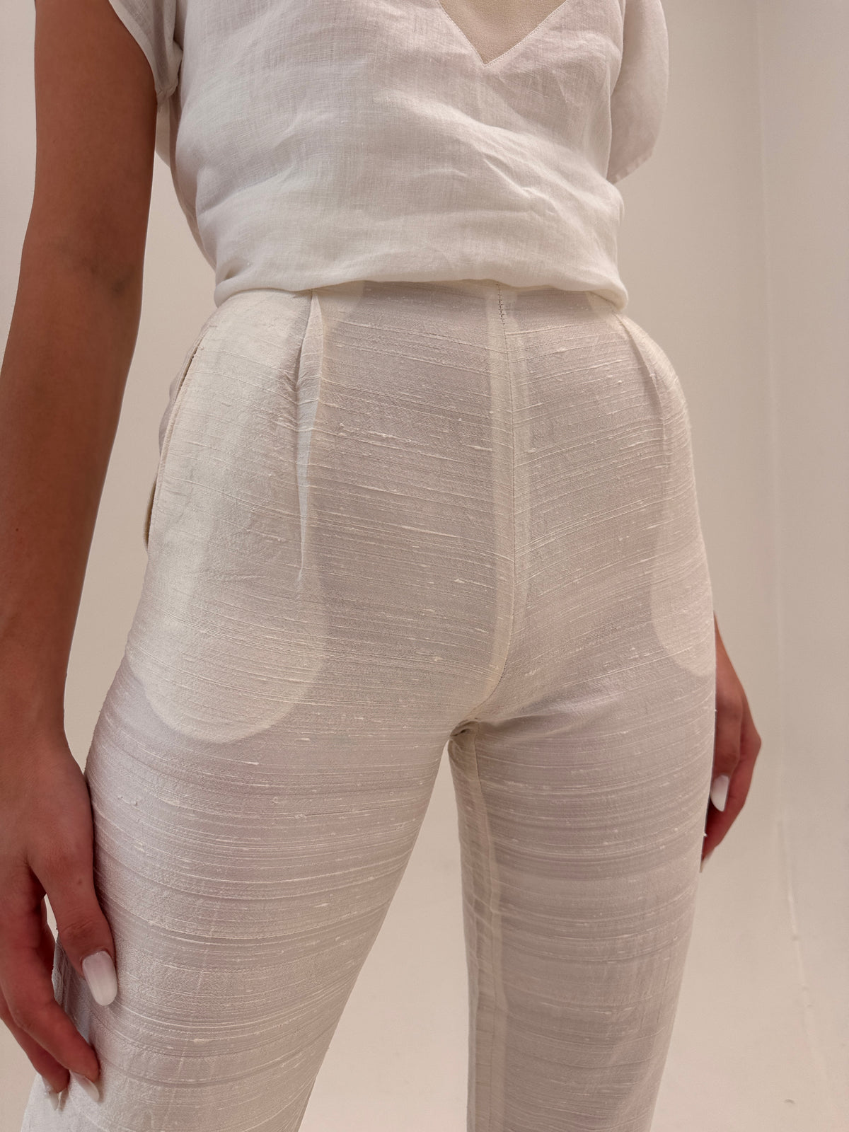 Pantaloni butter white perlati din mătase naturală petite