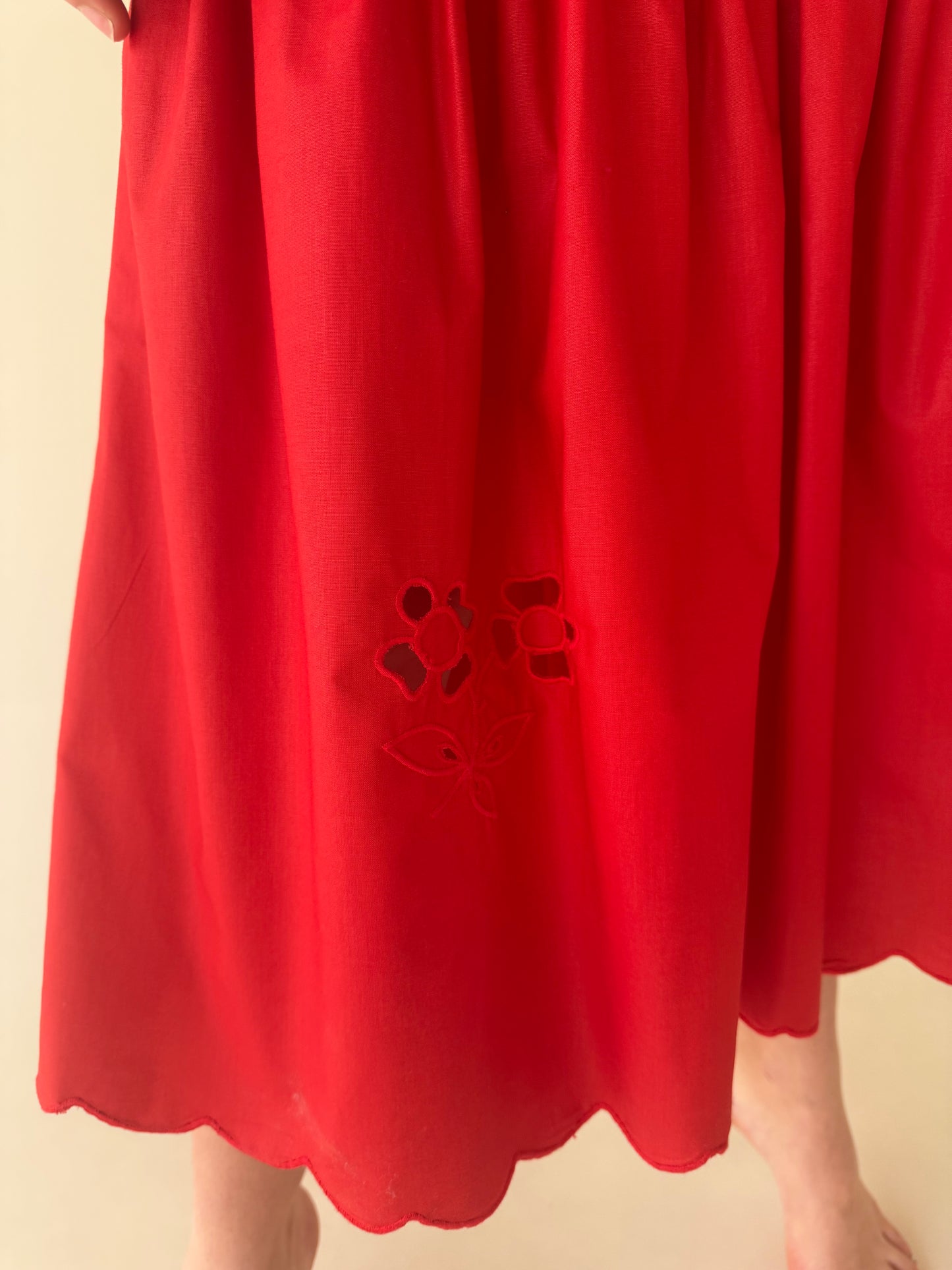 Fustă din pânză de bumbac midi lung  cu broderie anglaise în croi elaborat