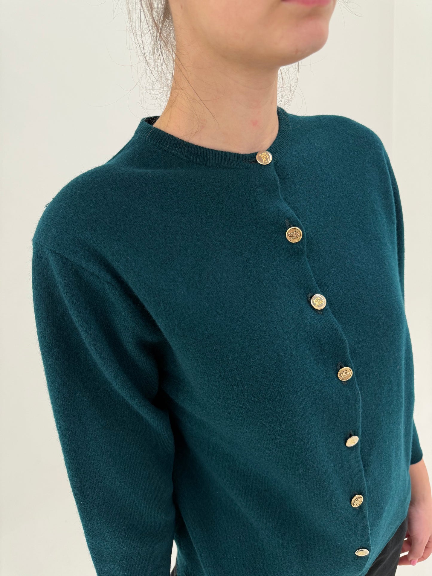 Cardigan Burberry dark green din lana extrafina cu nasturi aurii