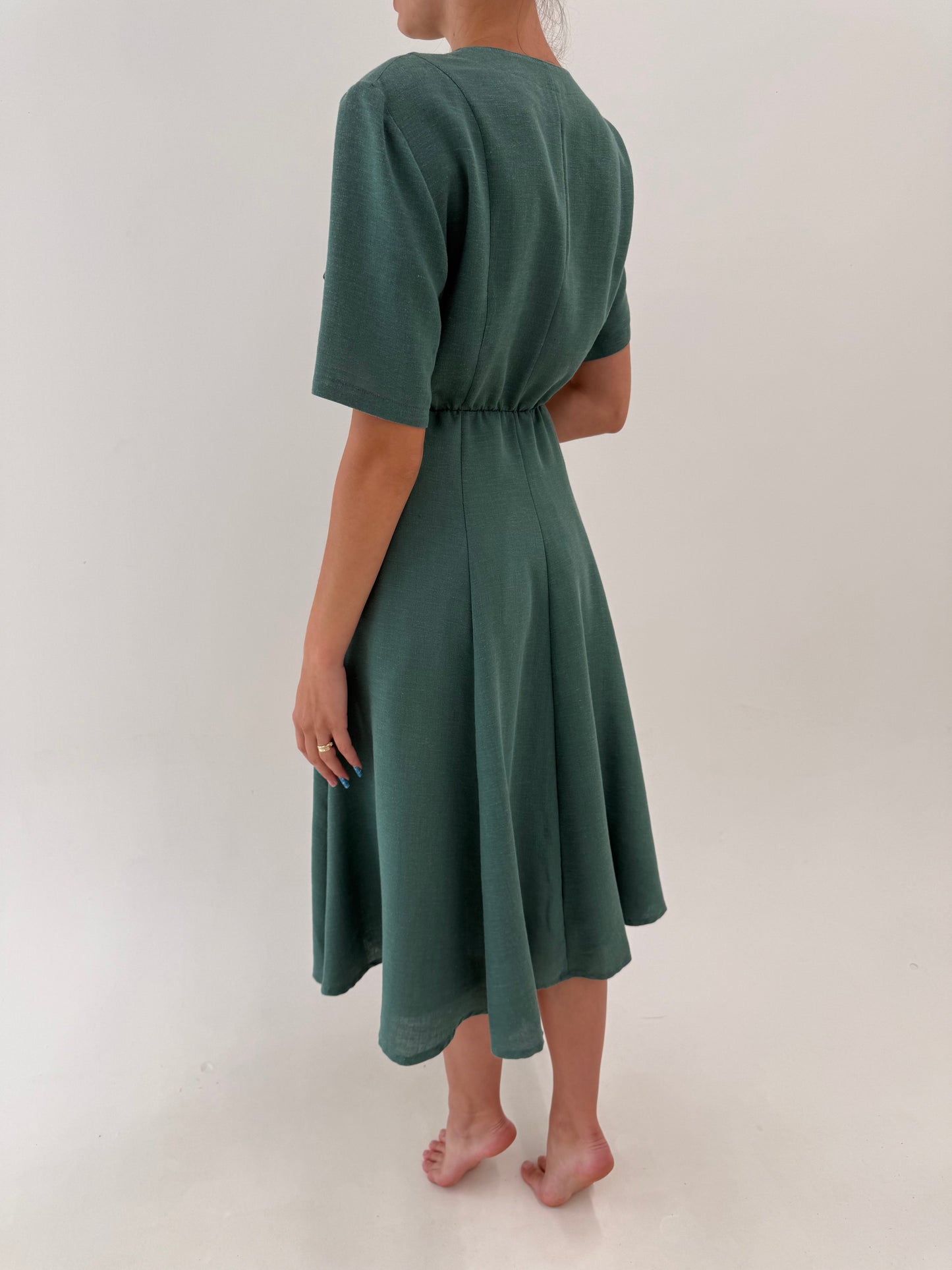 Rochie vintage din pânzăoale de in Eucalyptus green cu talie ușor elastică