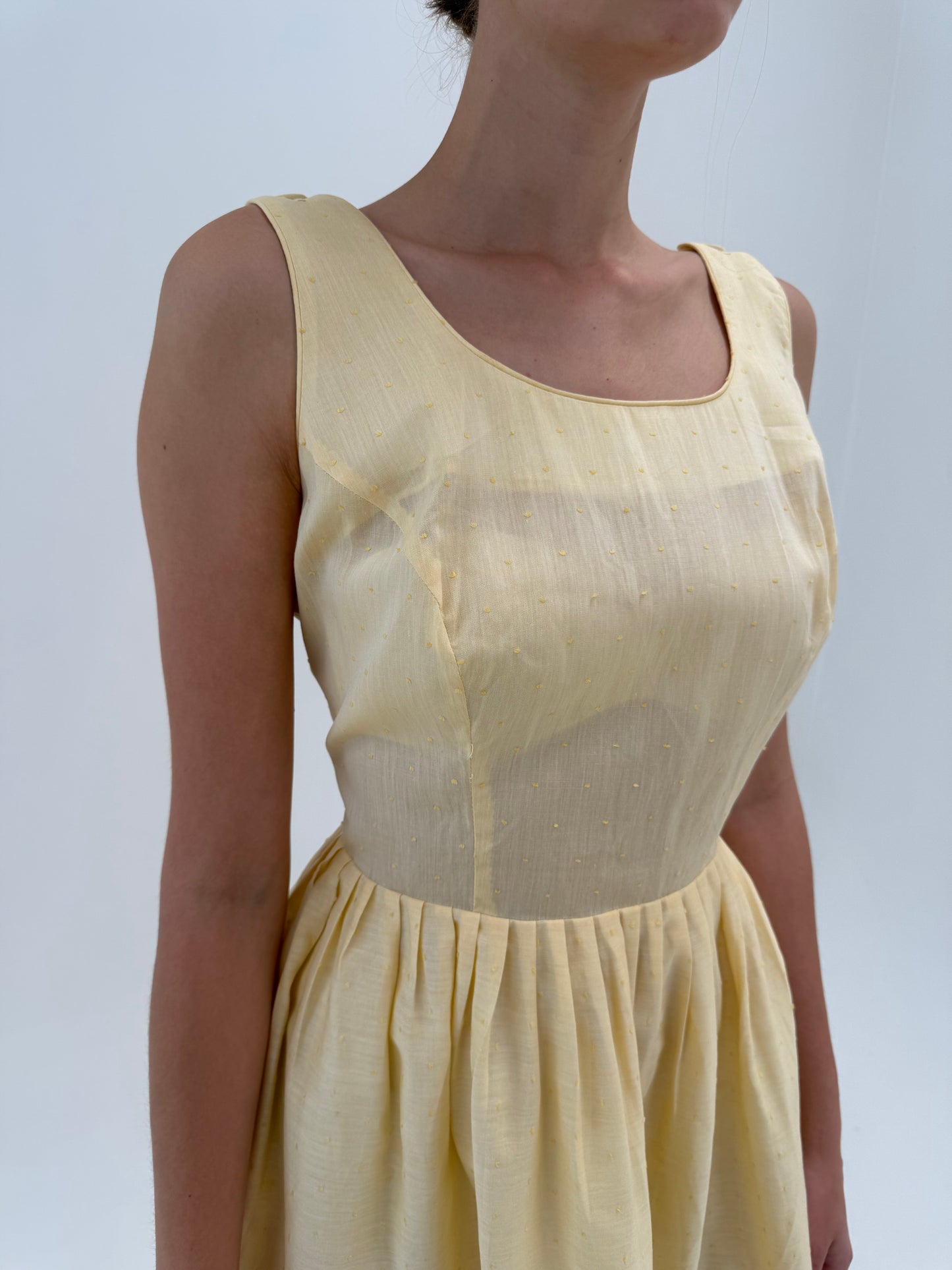 Rochie old vintage anii 50 din pânză pretioasa de bumbac în croi ultra cambrat