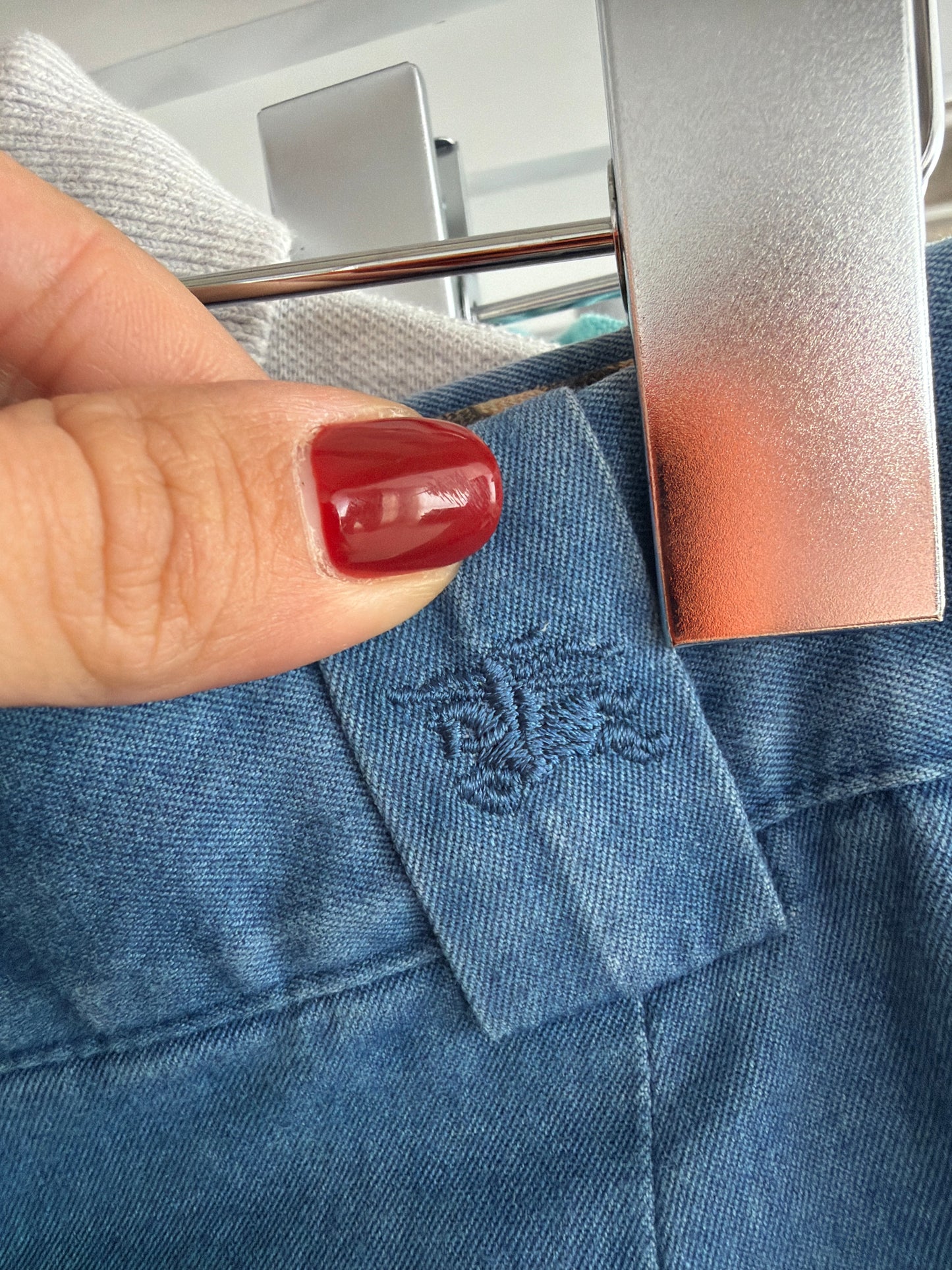 Jeans Burberry vintage ultra soft de vară cu pense și talie ultra înaltă
