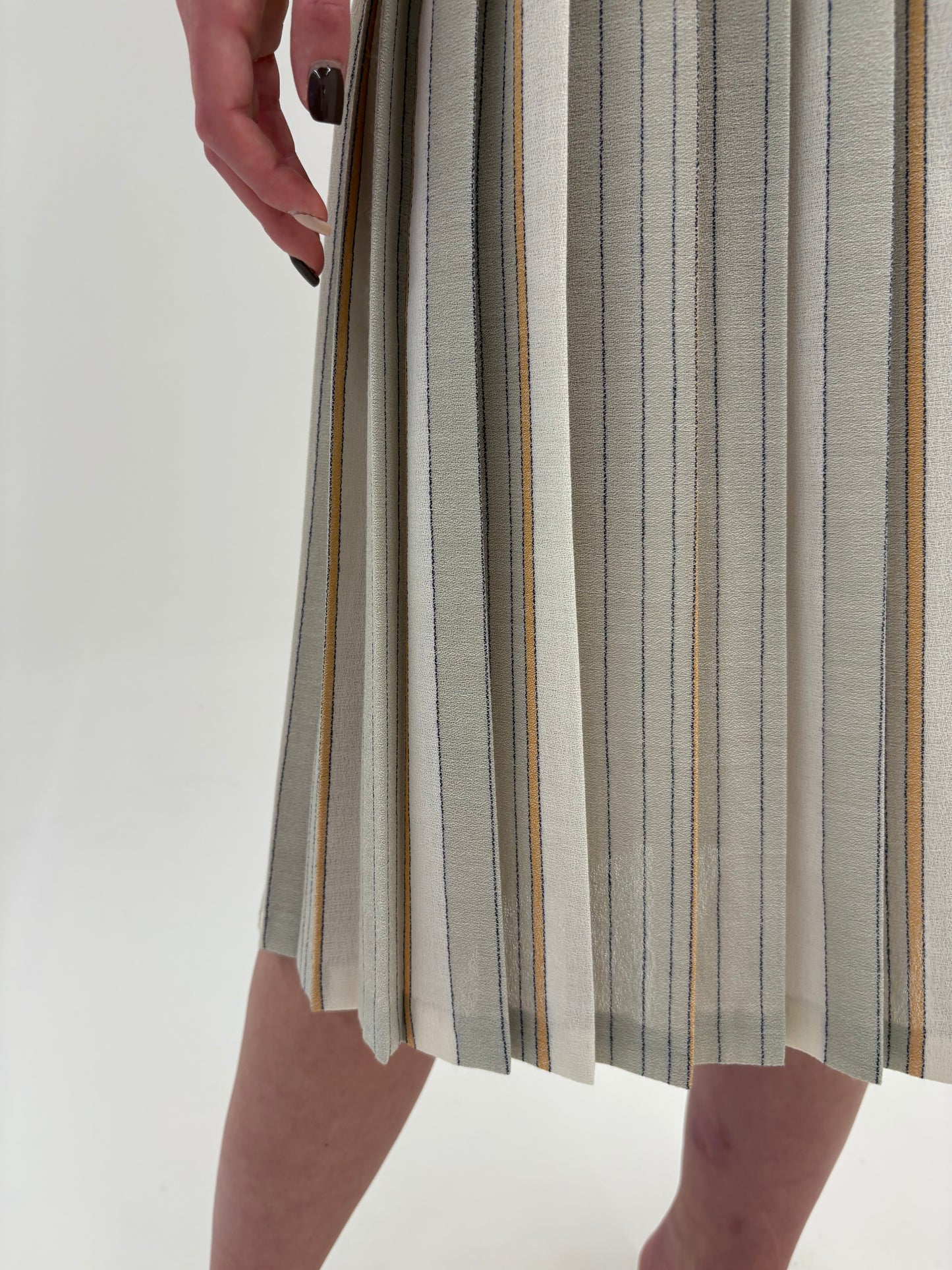 Fustă vintage midi plisată în nuanțe pudrate cu talie ultra înaltă din lana