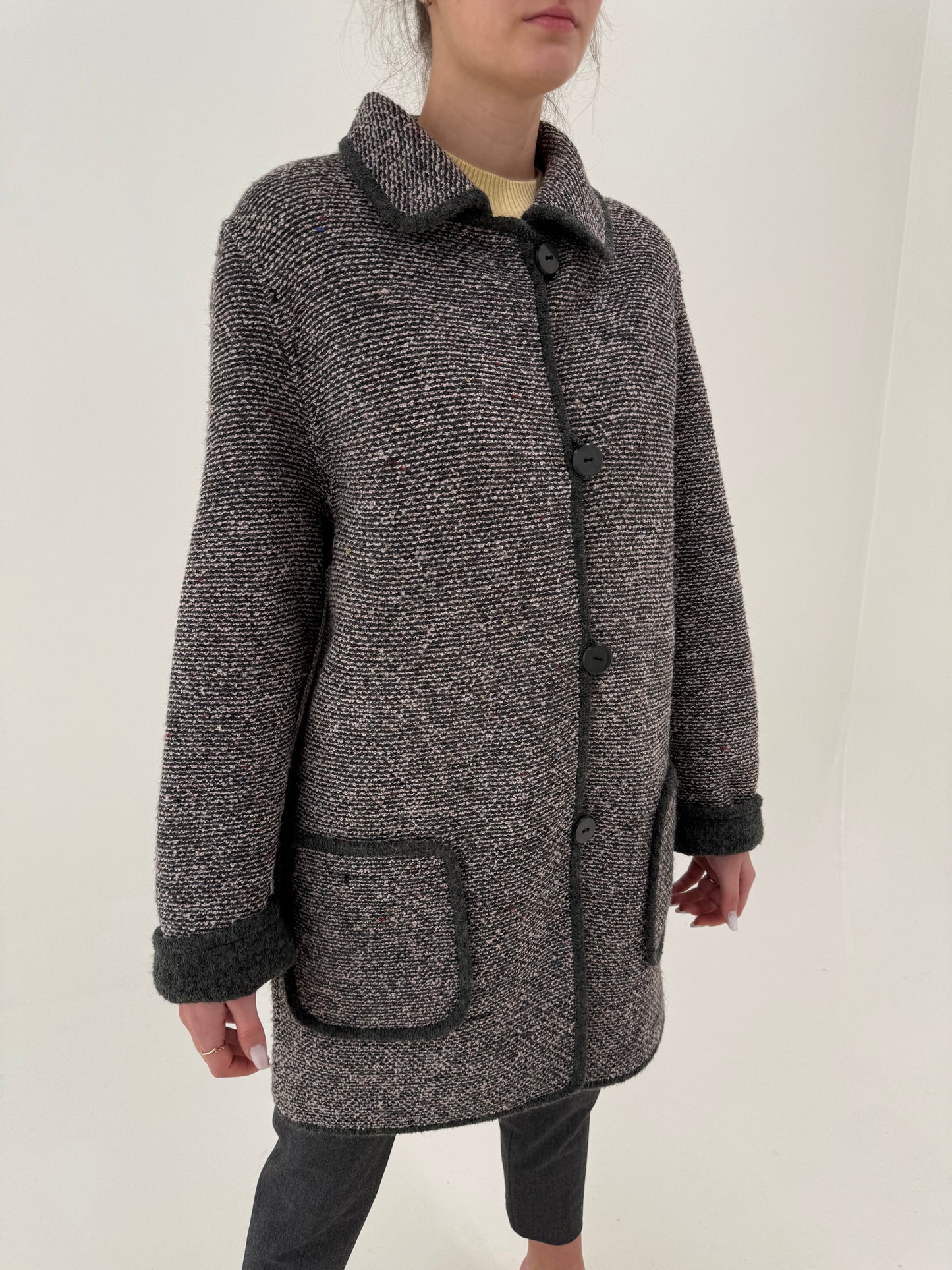 Perdesiu de primăvară cu influențe casual powder pink cu gri