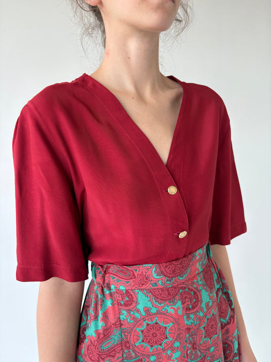 Cămașa vintage vaporoasă dark cherry red