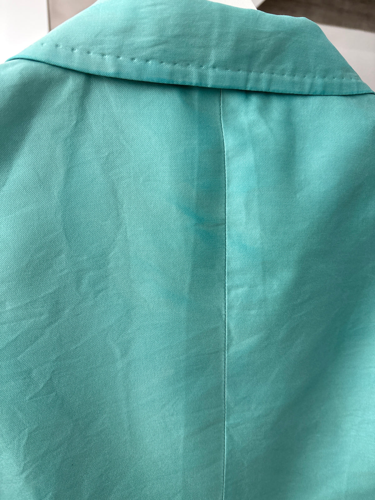 Sacou Max Mara din mătase naturală aqua blue în croi clasic