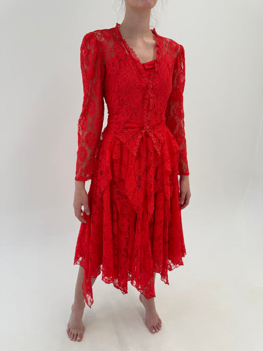 Deux piece vintage cu blazer din dantelă și rochie cu corset din dantelă chantily