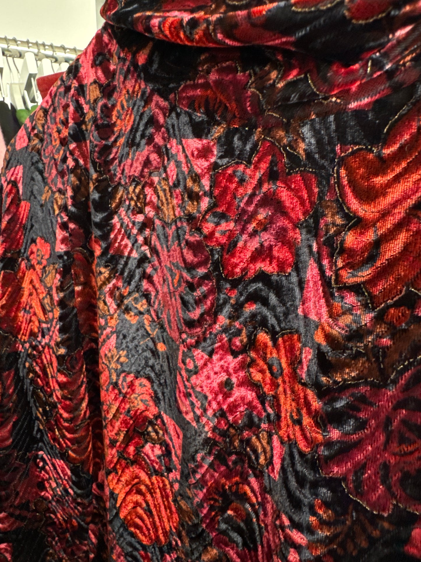 Rochie vintage de la business la cocktail din catifea texturată în culori superbe