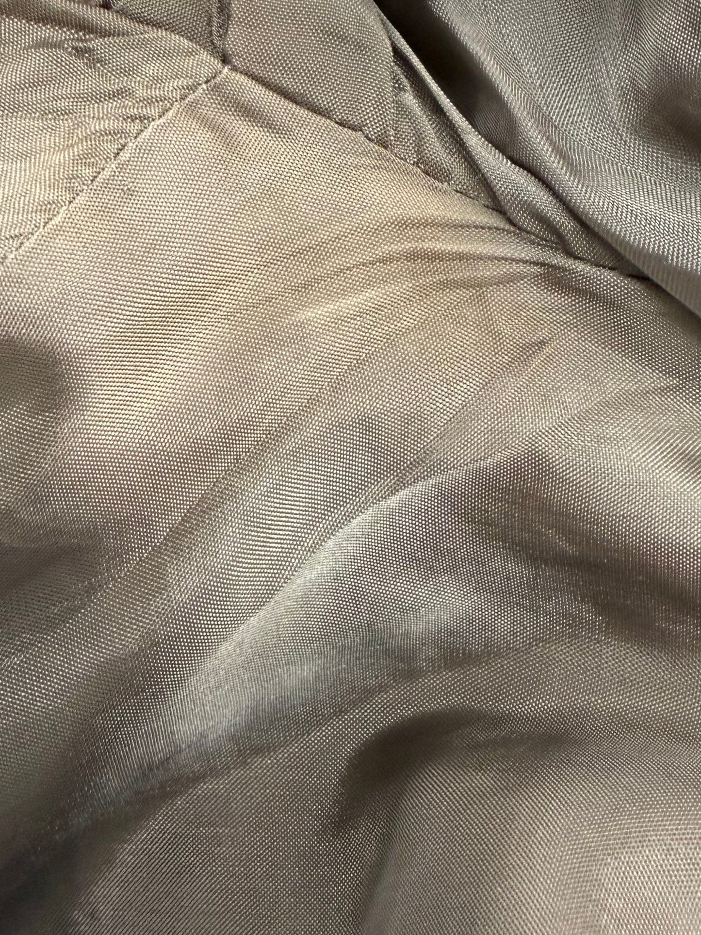 Sacou Max Mara în model iconic cambrat cu închidere dublă