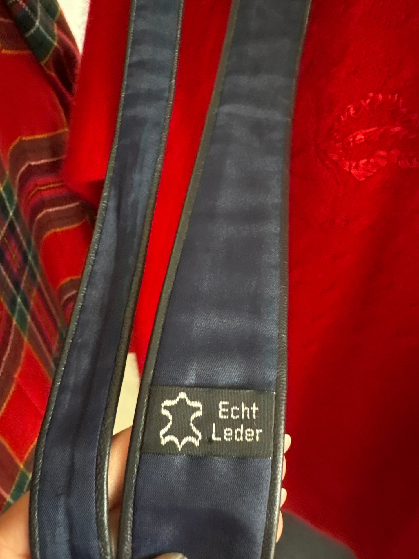 Cravata slim din piele naturală