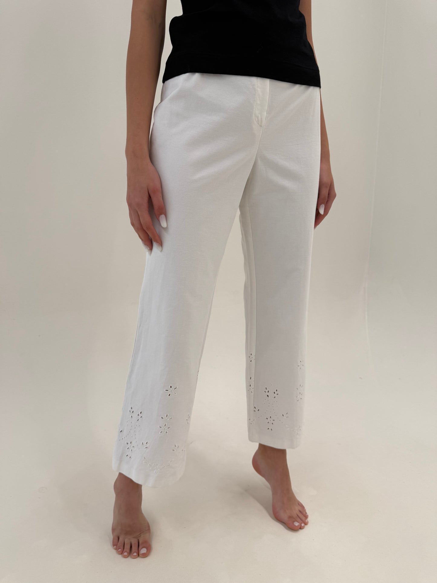 Pantaloni de brand luxury Madeleine ultra confort modelatori de vară cu broderie