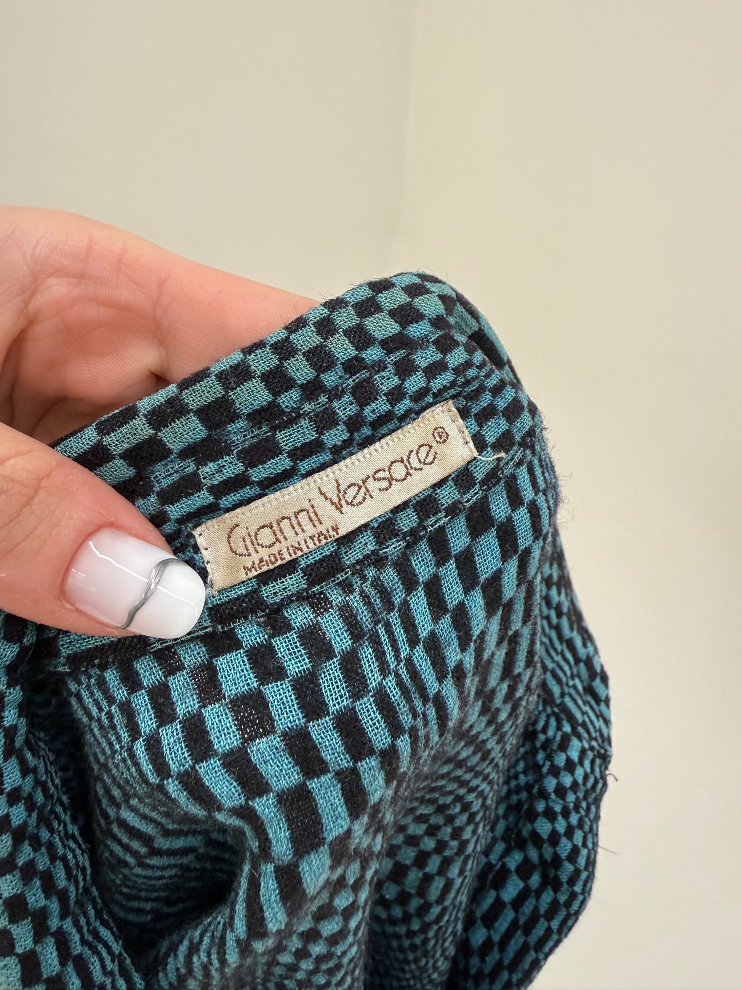 Cămașa old vintage Versace anii 80 cu print geometric din wool challis