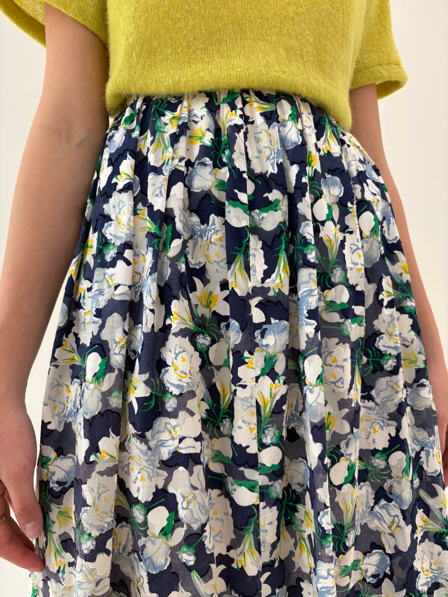 Fustă vintage cu print floral superb din panzica