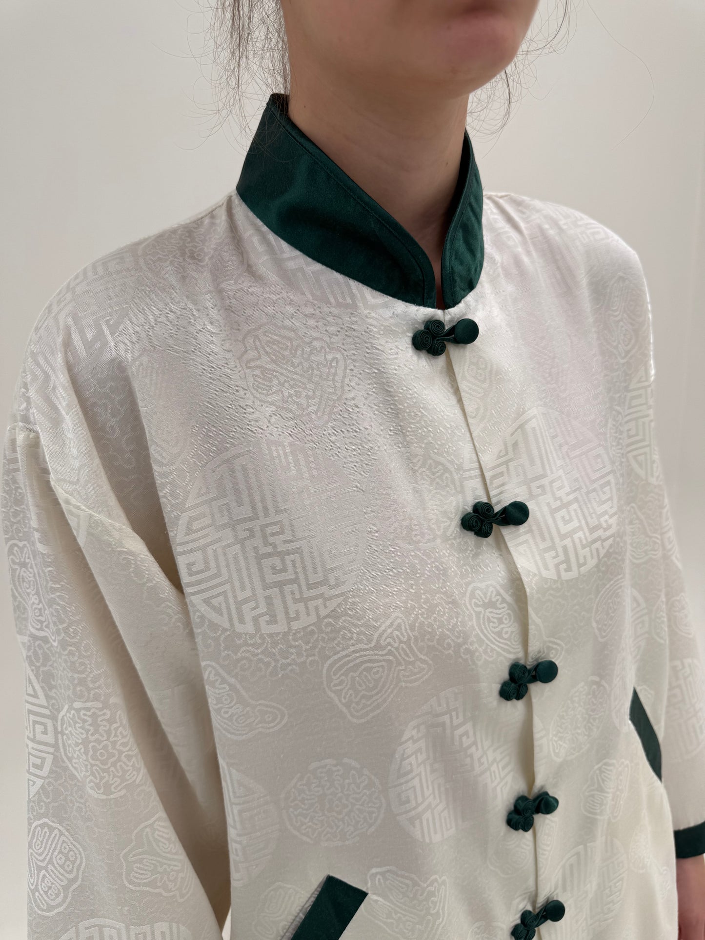 Cămașa/ jacheta butter white cu influențe asiatice din jacquard