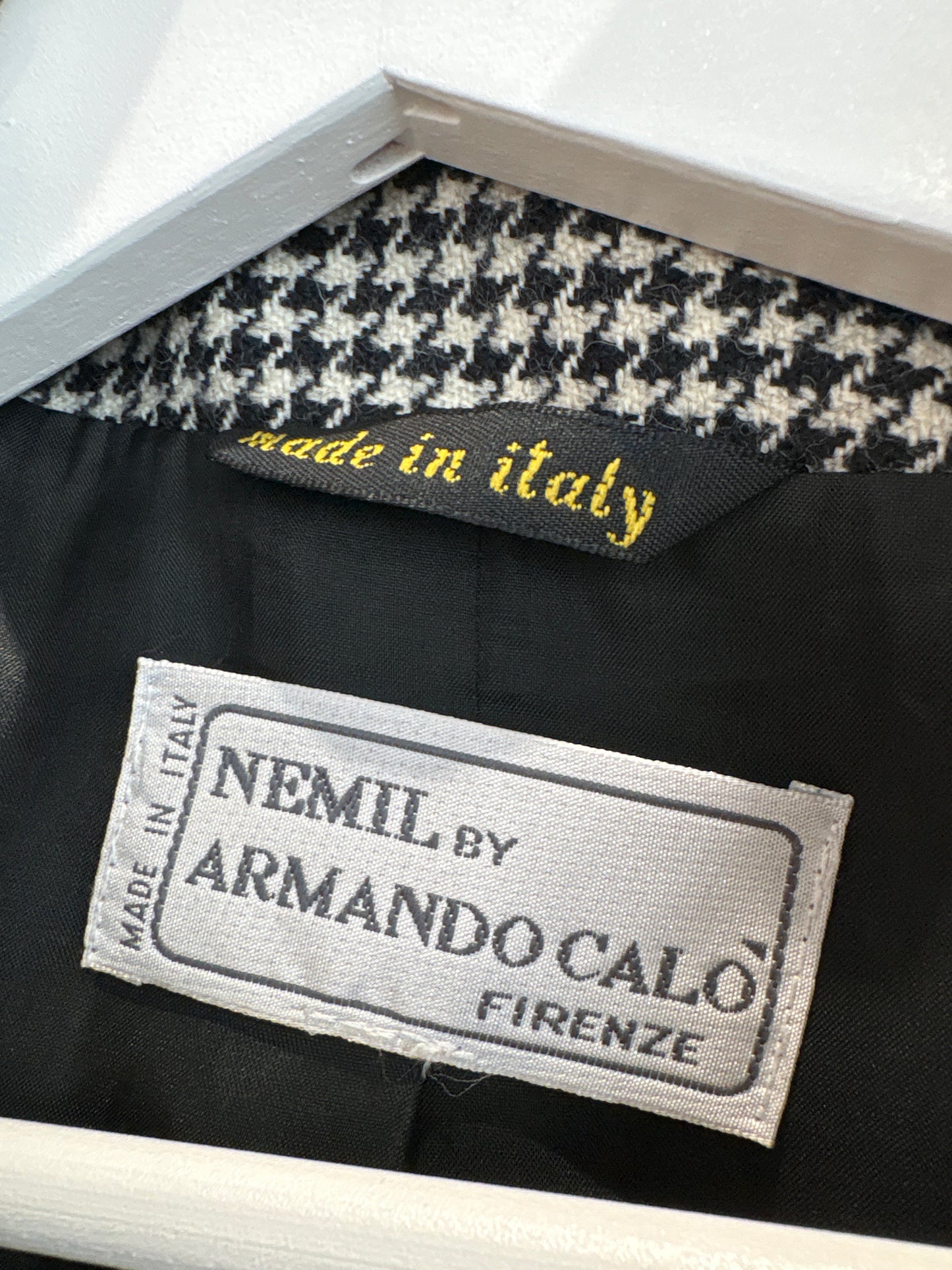Sacou high end italian pied de coq cu nastuiri aurii metalici și paspoal