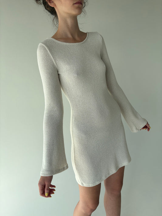 Rochie butter white cu decupaj la spate din jerse premium