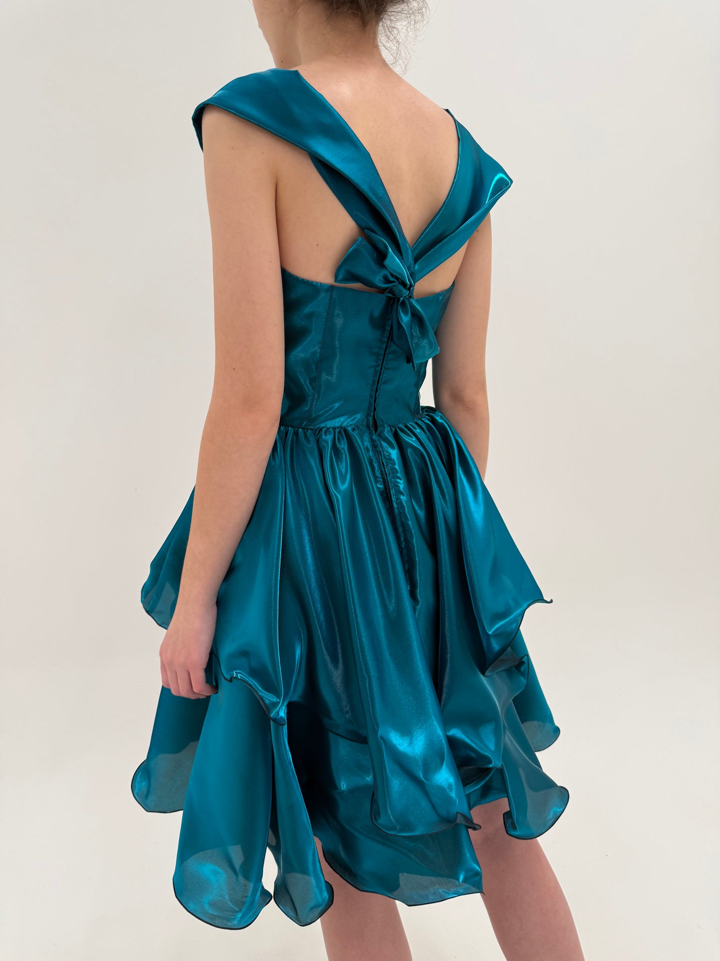 Rochie Old vintage anii 80 din liquid satin cu corset