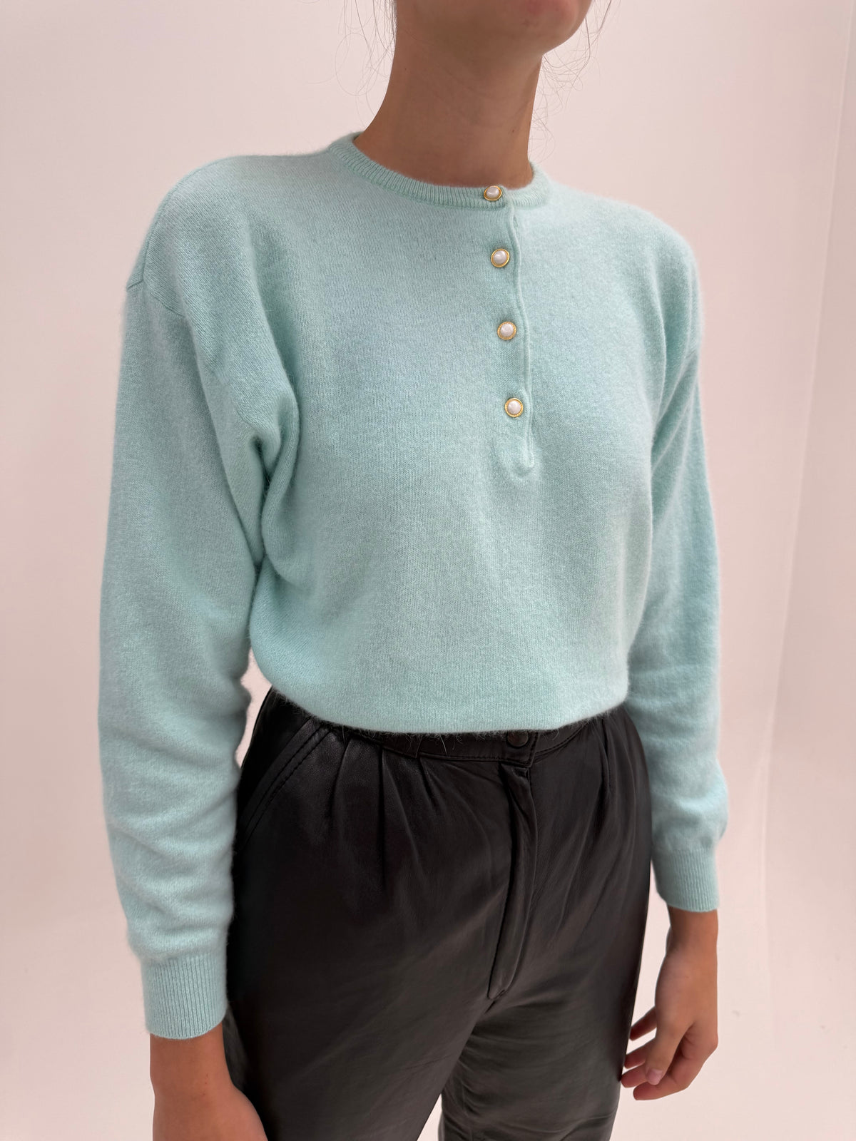 Pulover vintage cu mânecă fluture din lana extrafina cu Angora mint green