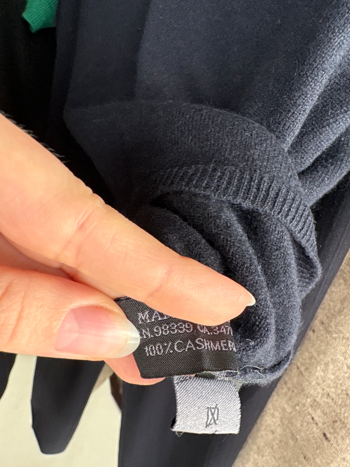 Top Prada din cașmir colorblock cu mânecă scurtă și anchior