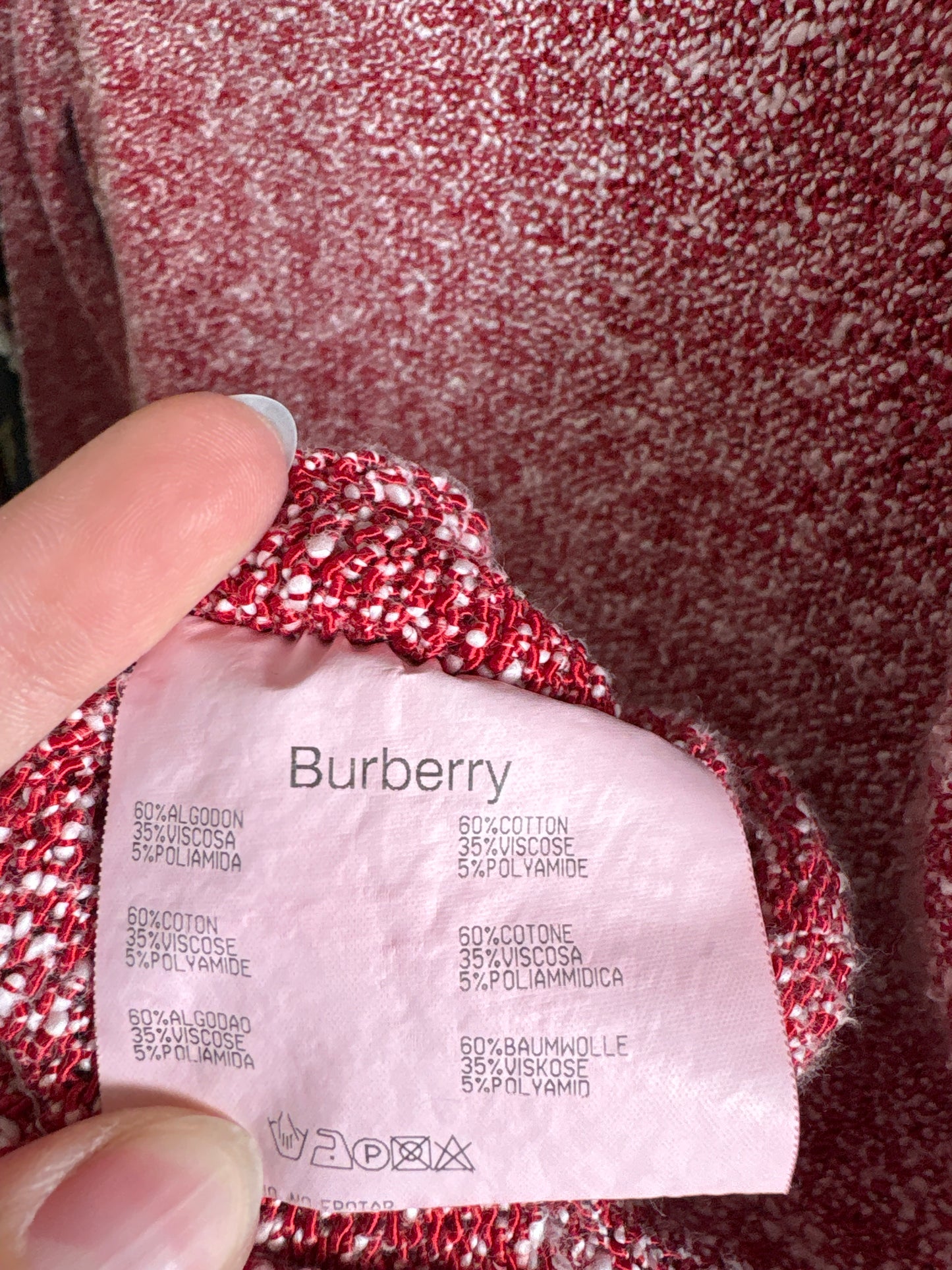 Pulover vintage Burberry camel cu cherry red