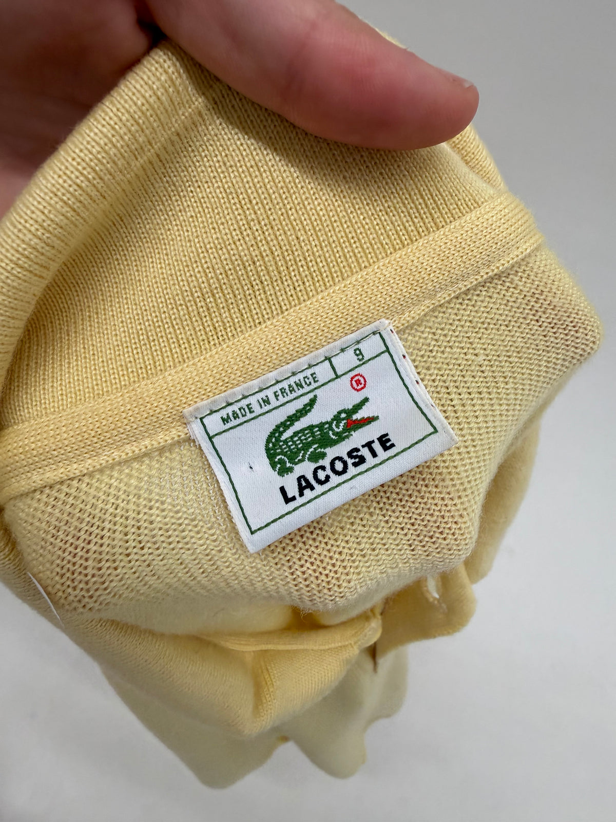 Pulover polo Lacoste plus size din lana extrafina pura virgină certificată