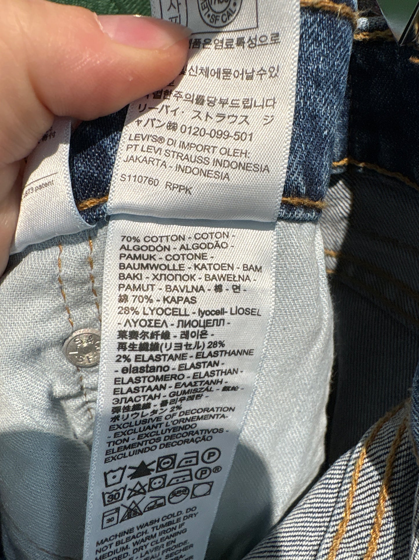 Jeans Levi’s 502 tall ușor modelatori ultra confort