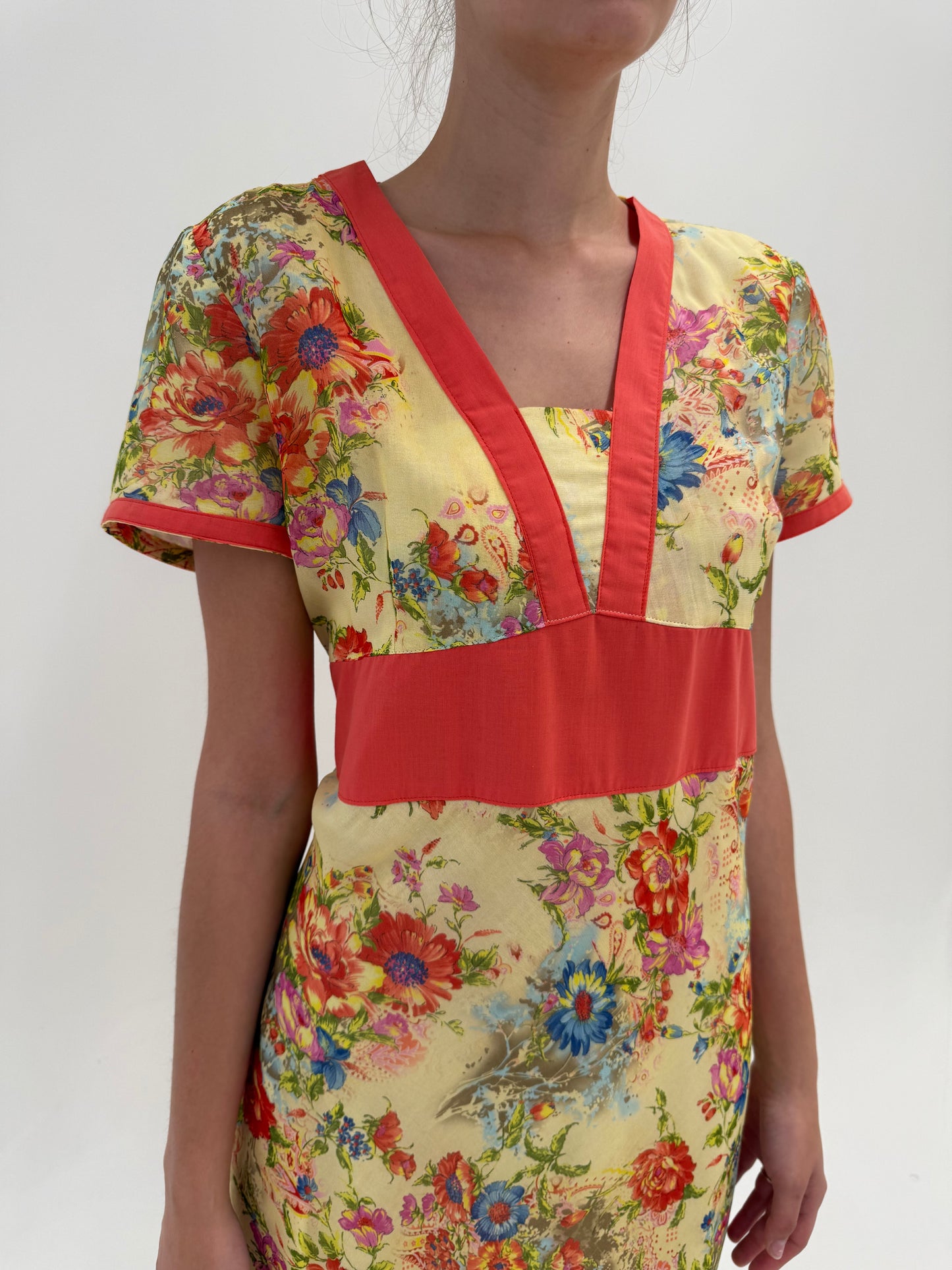 Rochie din mătase naturală cu talie Empire reglabilă butter yellow