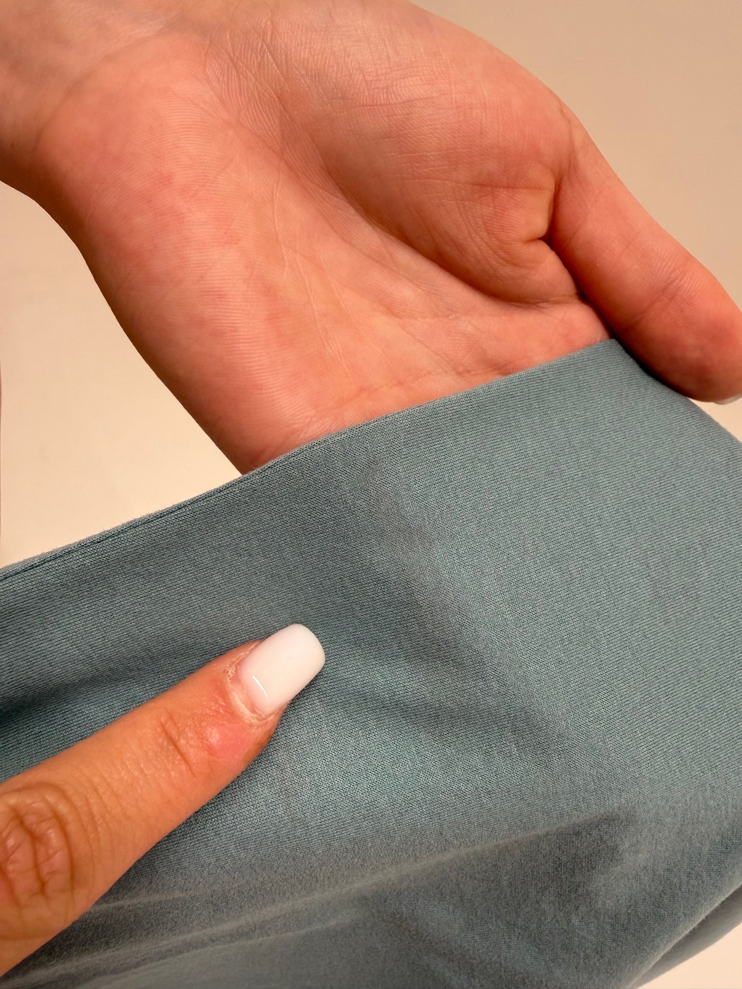 Top gama Max Mara dusty blue în croi ultra chic din bumbac premium