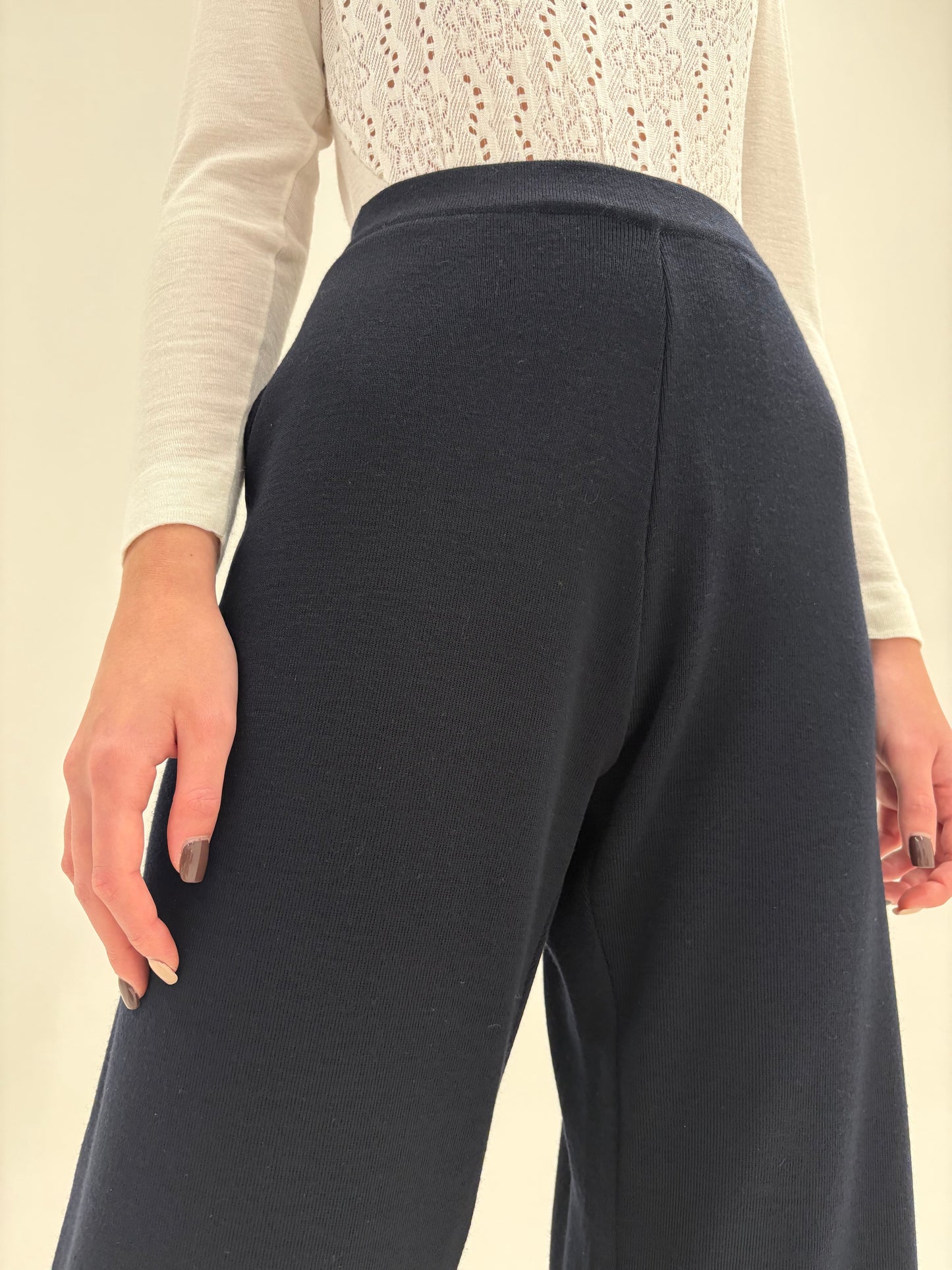 Pantaloni negri palazzo de brand luxury Marina Rinaldi din jerse de lana