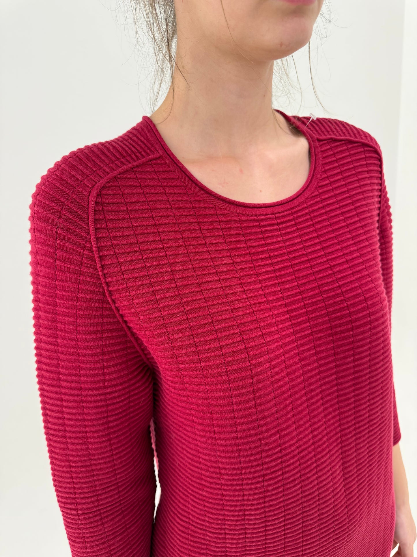 Rochie Lacoste cu influențe casual din jerse ribbed de bumbac cu elastan