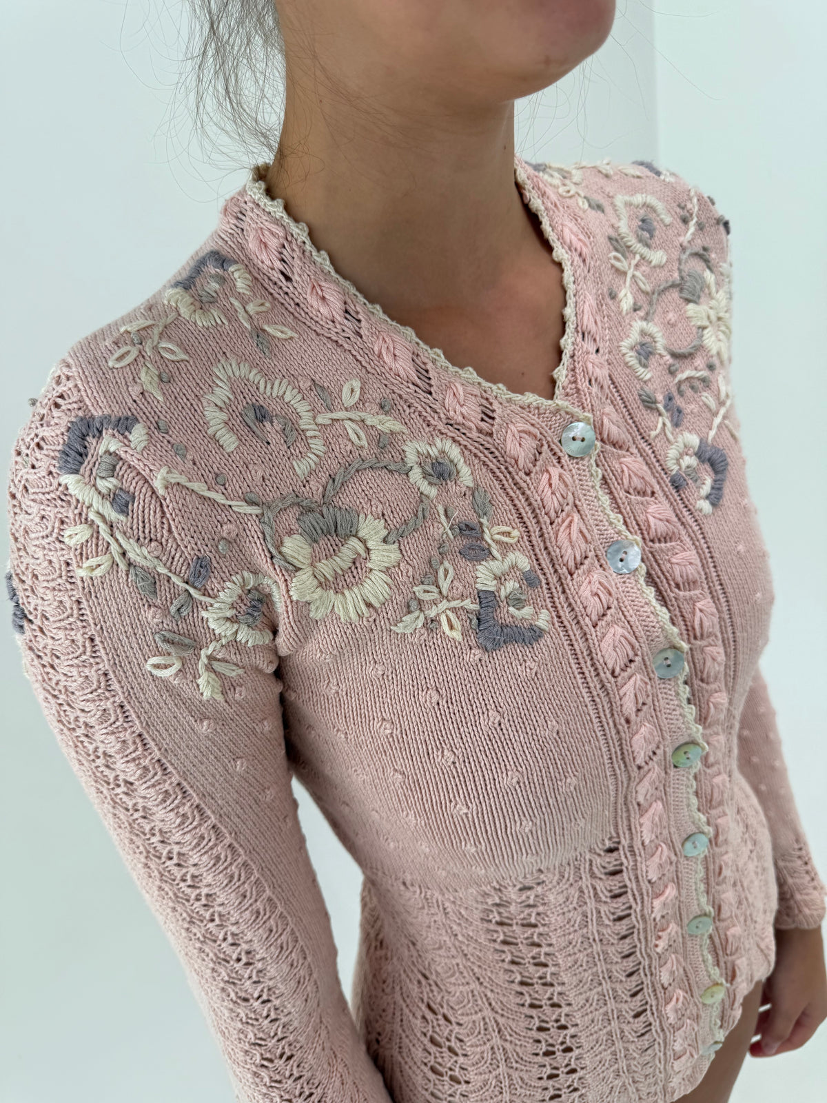 Cardigan vintage bijuterie cambrat cu broderie manuală excepțională din bumbac gros