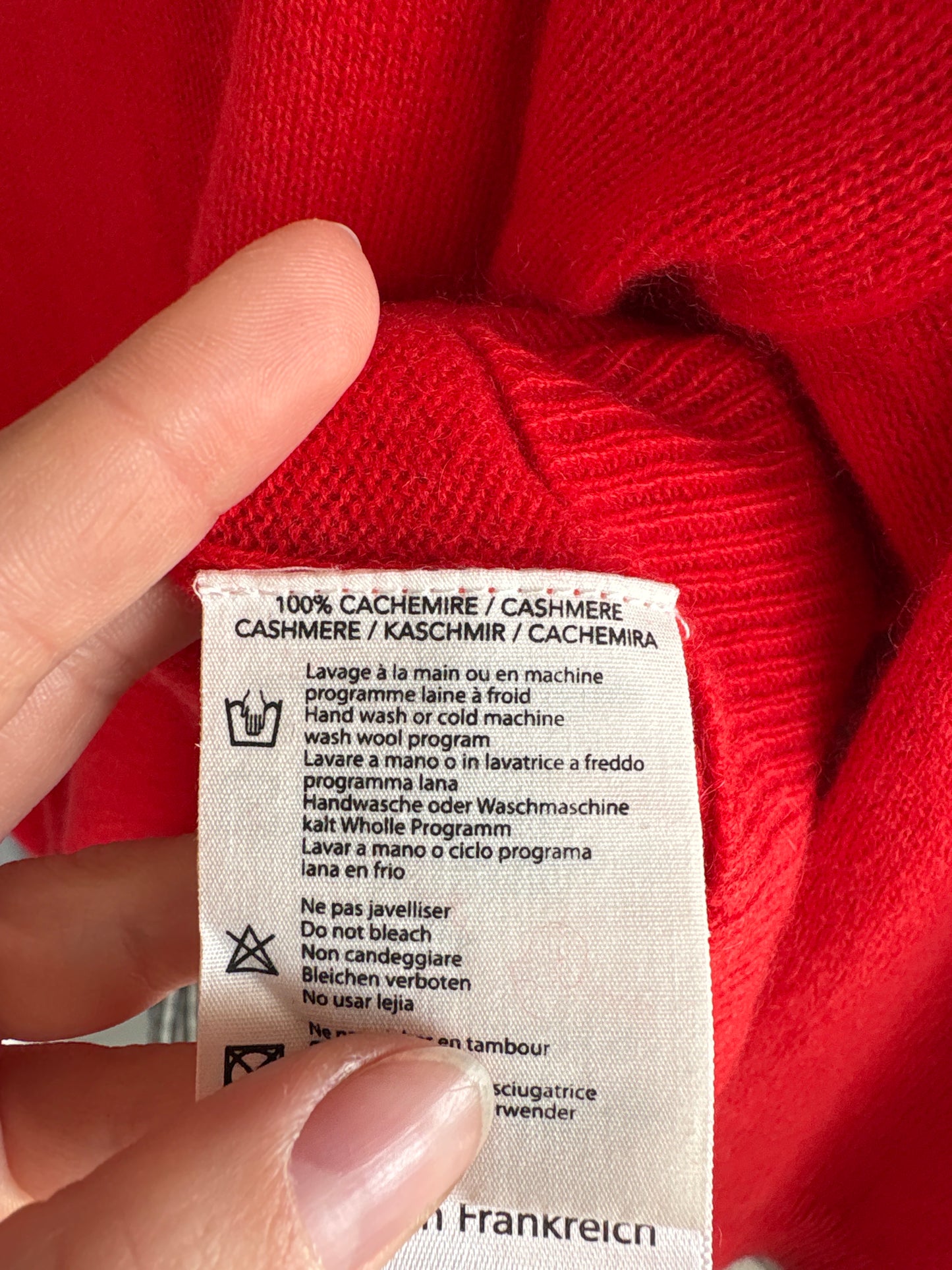 Puloveras petite din cașmir cherry red în croi lejer/oversized