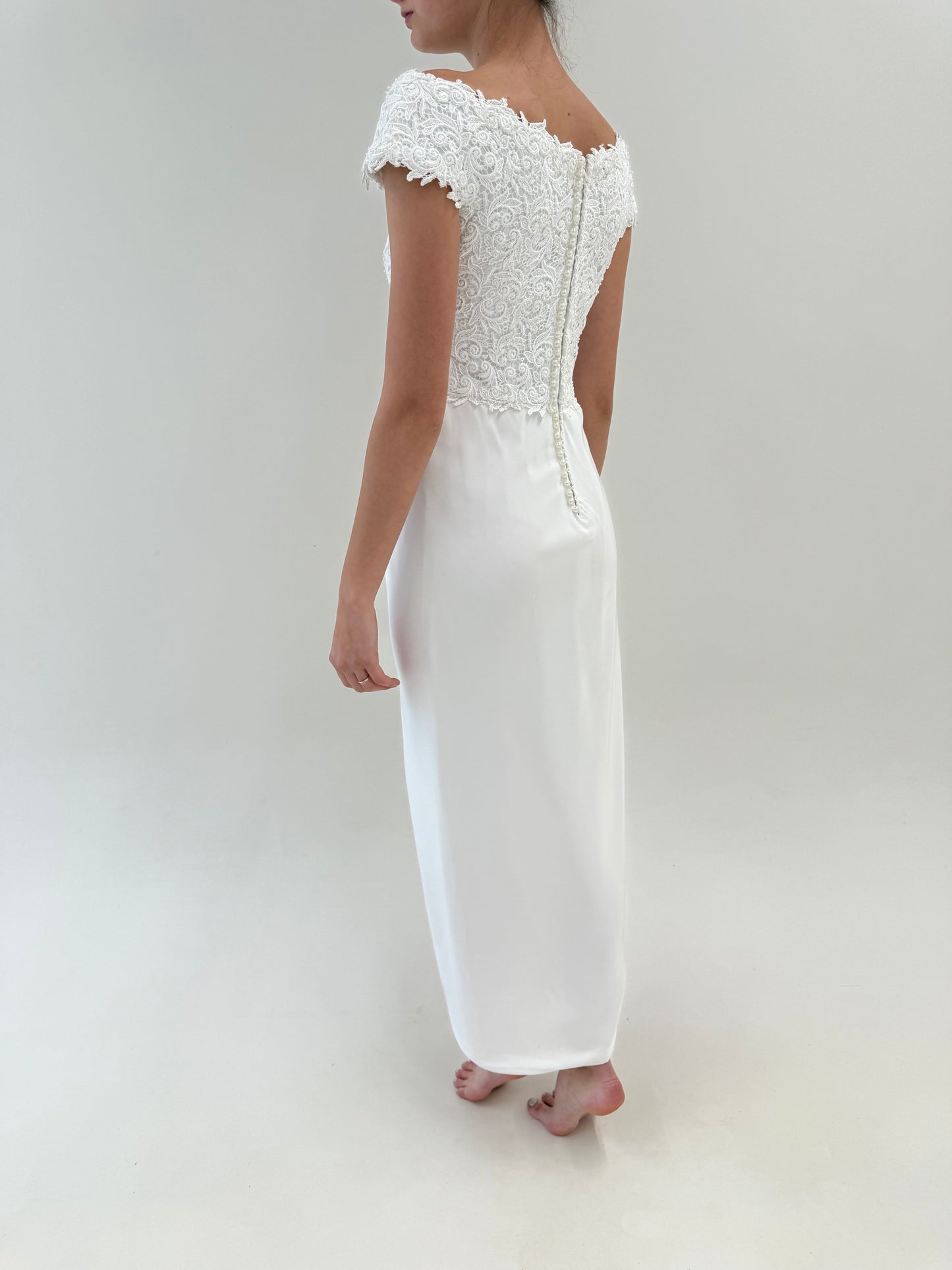 Rochie vintage maxi cu corsaj din dantelă guipure cu aplicații manuale