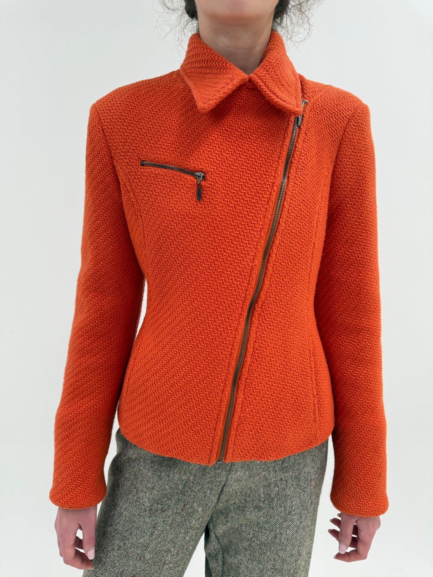 Jacheta cambrata oranj din tweed texturat superb din lana extrafina