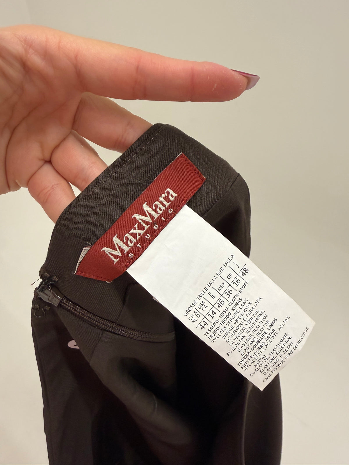 Fustă Max Mara creion dark brown creion cu talie drapata asimetric din lana confort