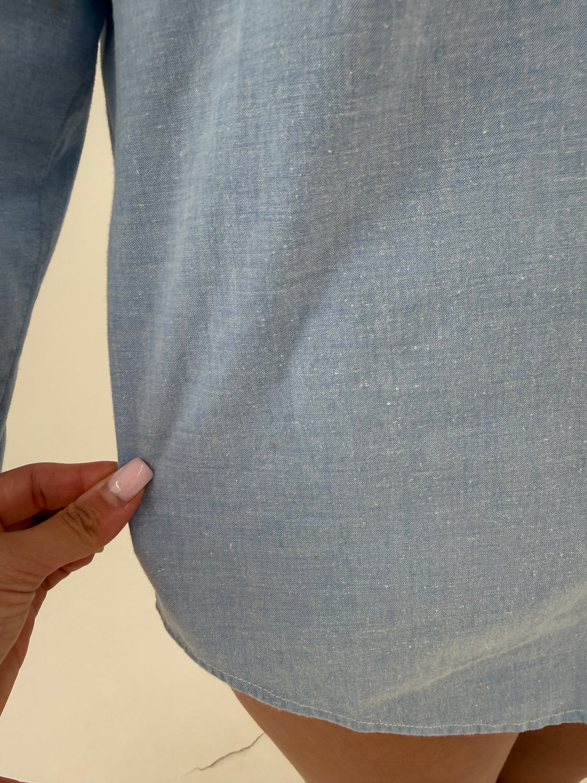 Cămașa vintage cu aplicații perle și broderie din bumbac gros baby blue