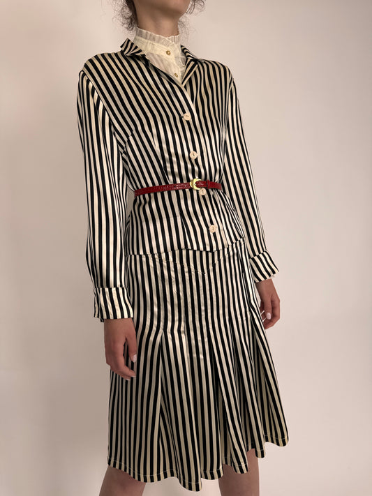 Set vintage satinat în dungi ivoire cu negru