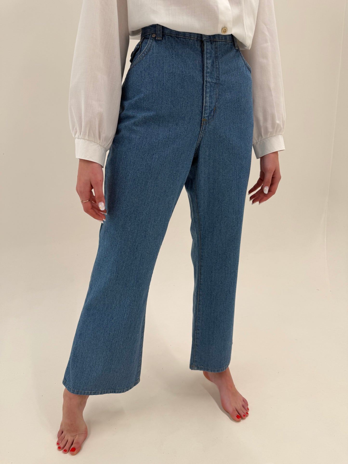 Jeans vinatge tall ușor evazați classic wash cu talie ultra înaltă