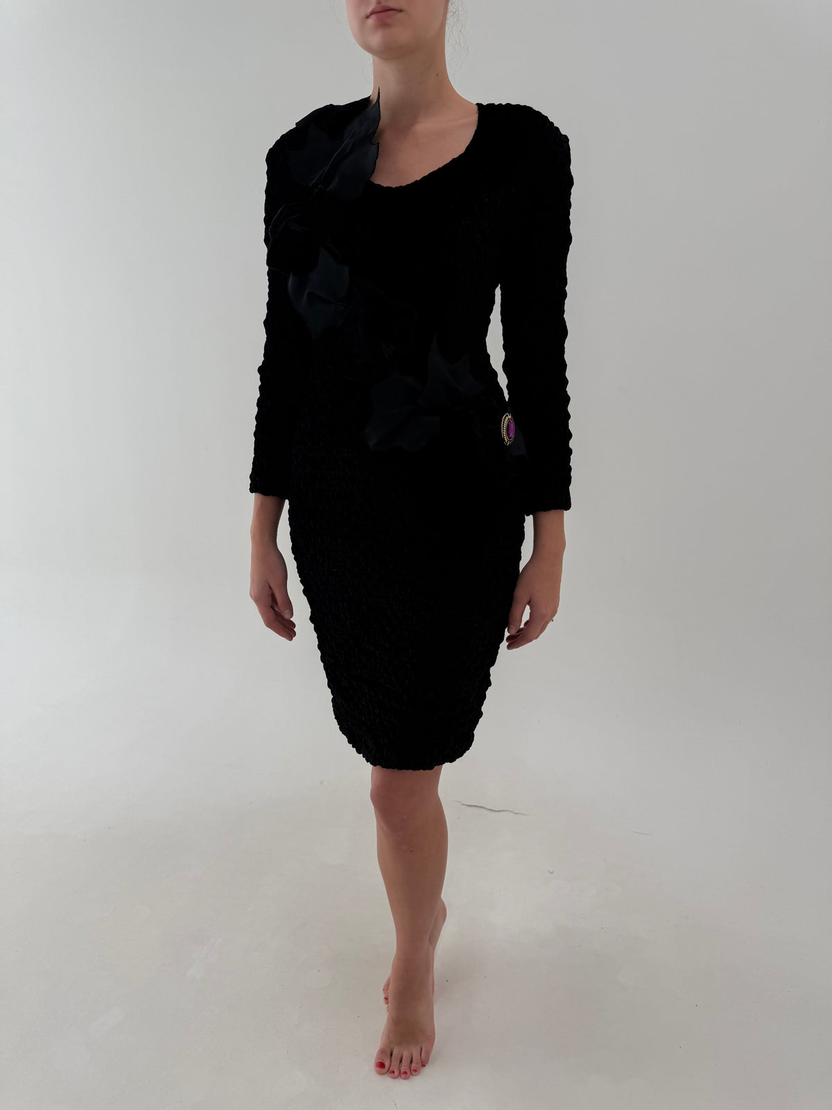 LBD old vintage anii 80 din catifea catifea cloqué cu aplicații