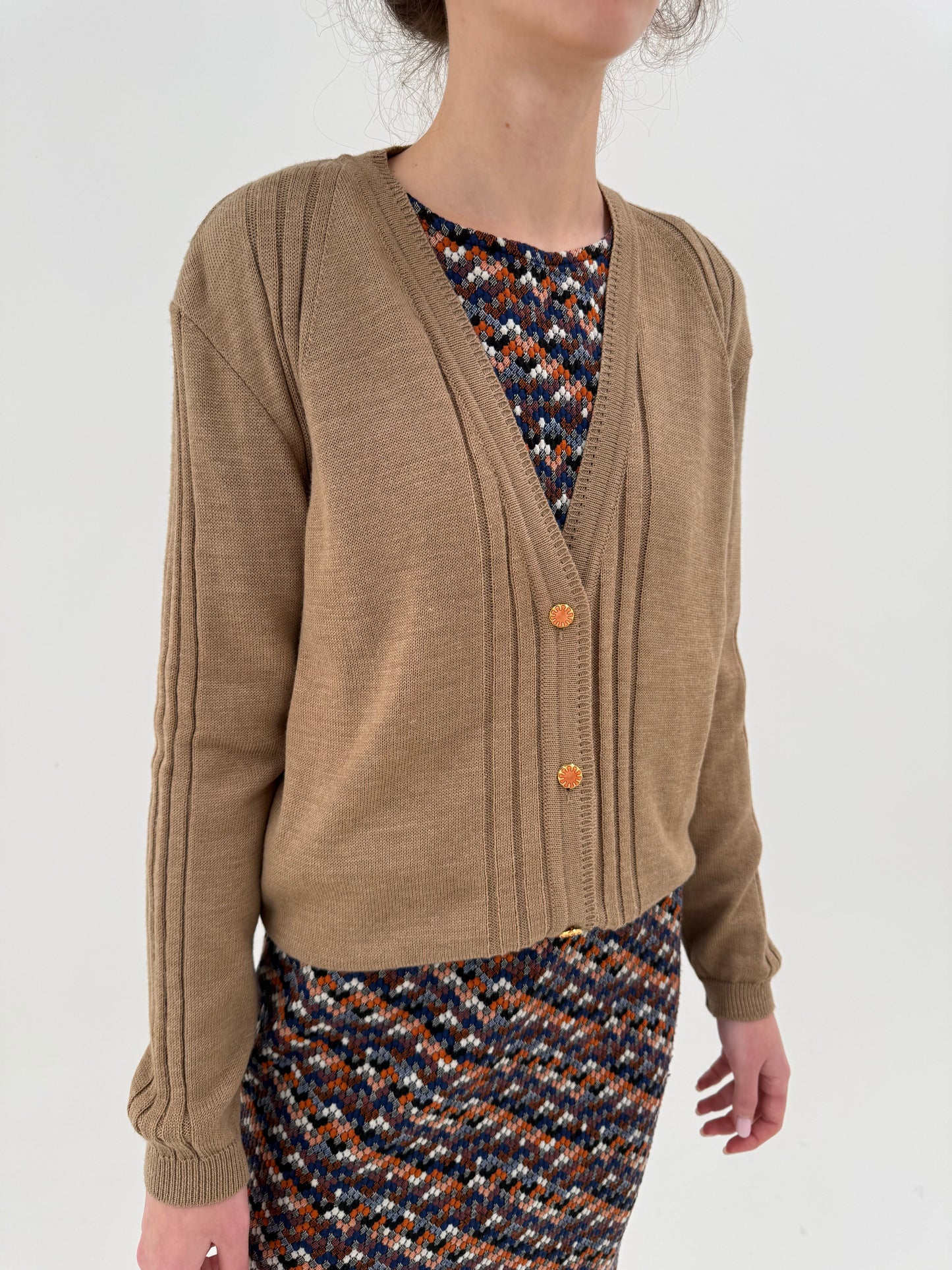 Cardigan camel high end italian din lana merino extrafina groasă multiply