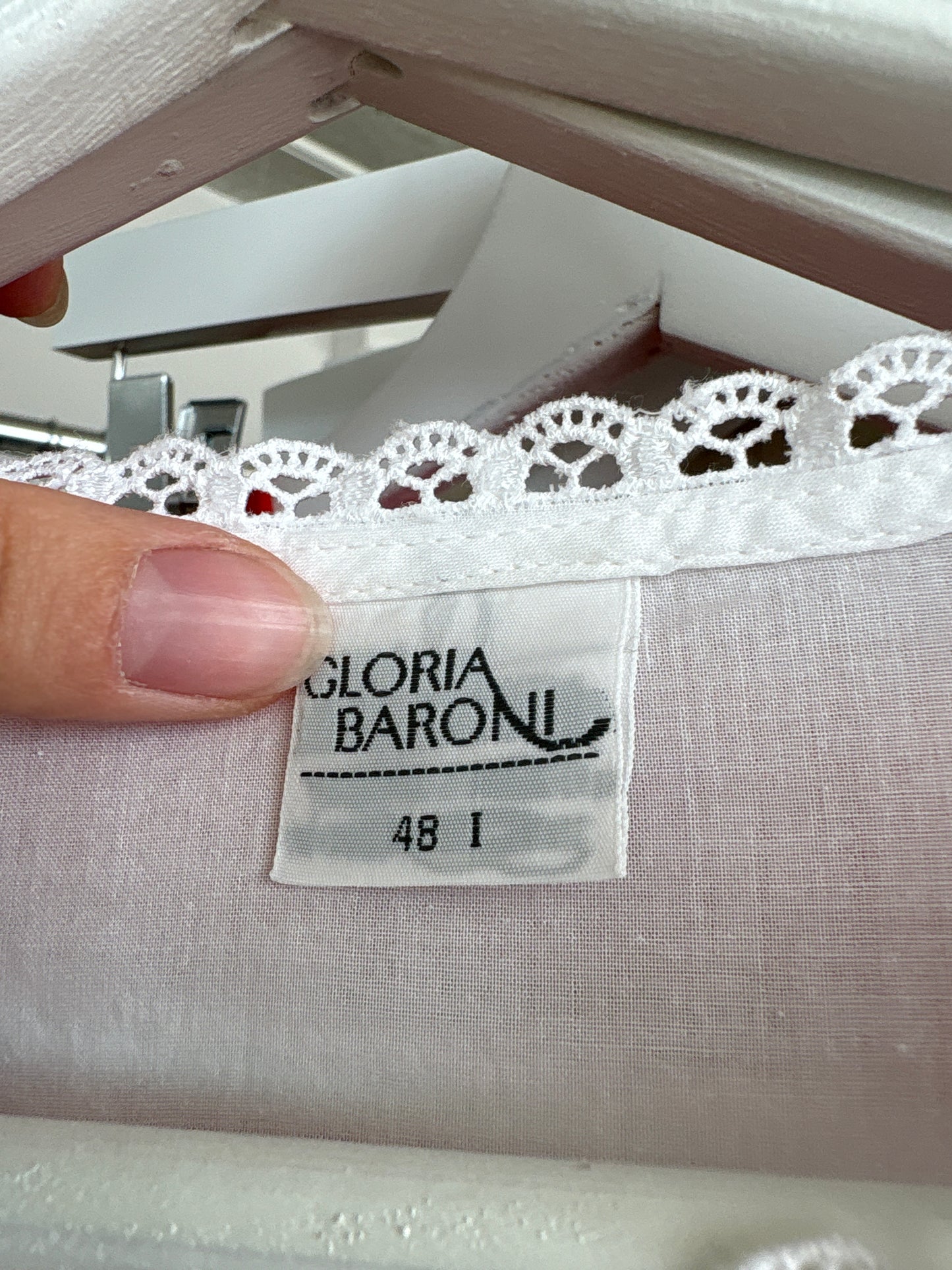 Rochie vintage italiană din panzica extrafina cu lucrătură manuală