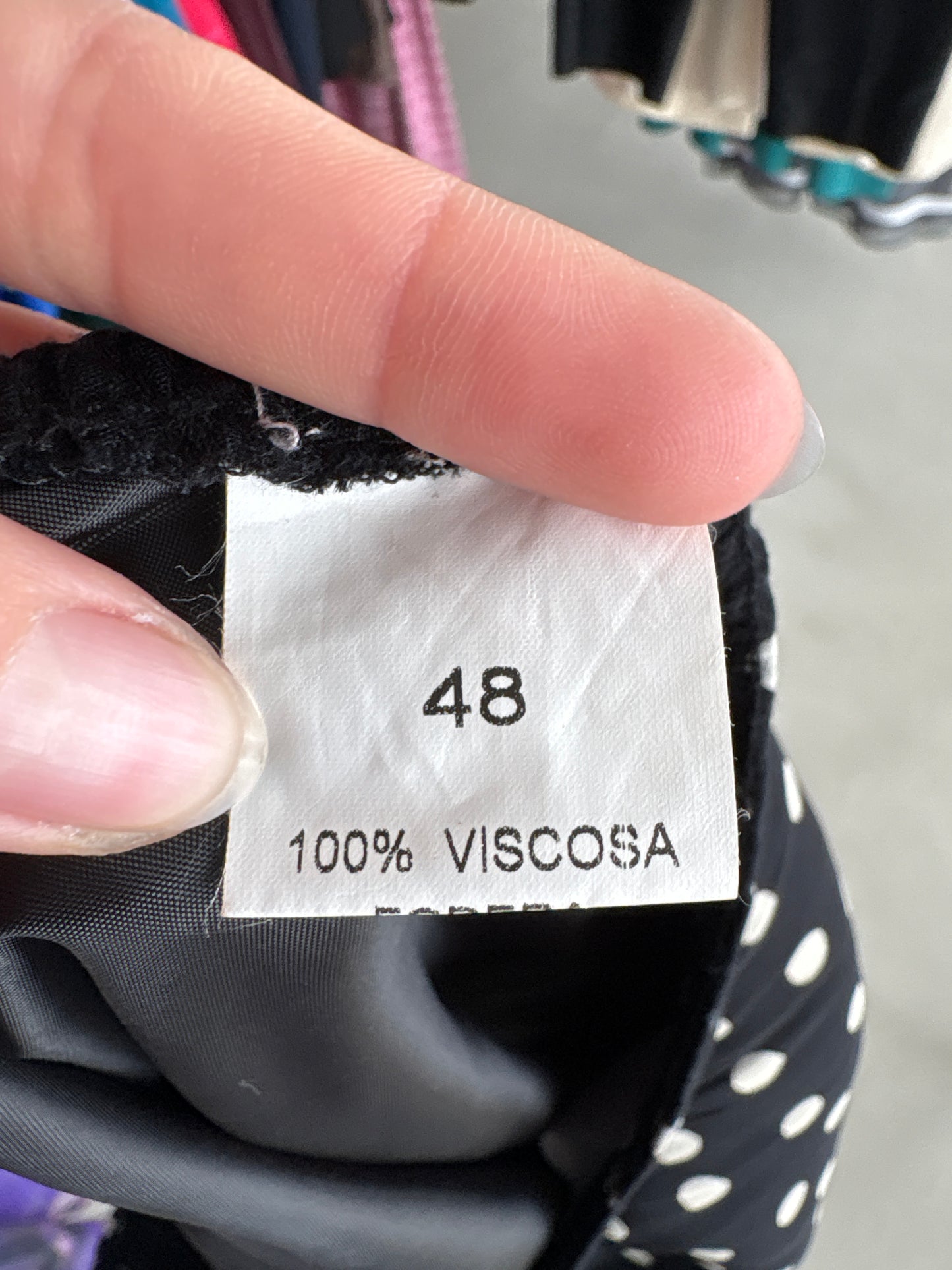 Fustă neagra cu buline albe în bie italiana midi
