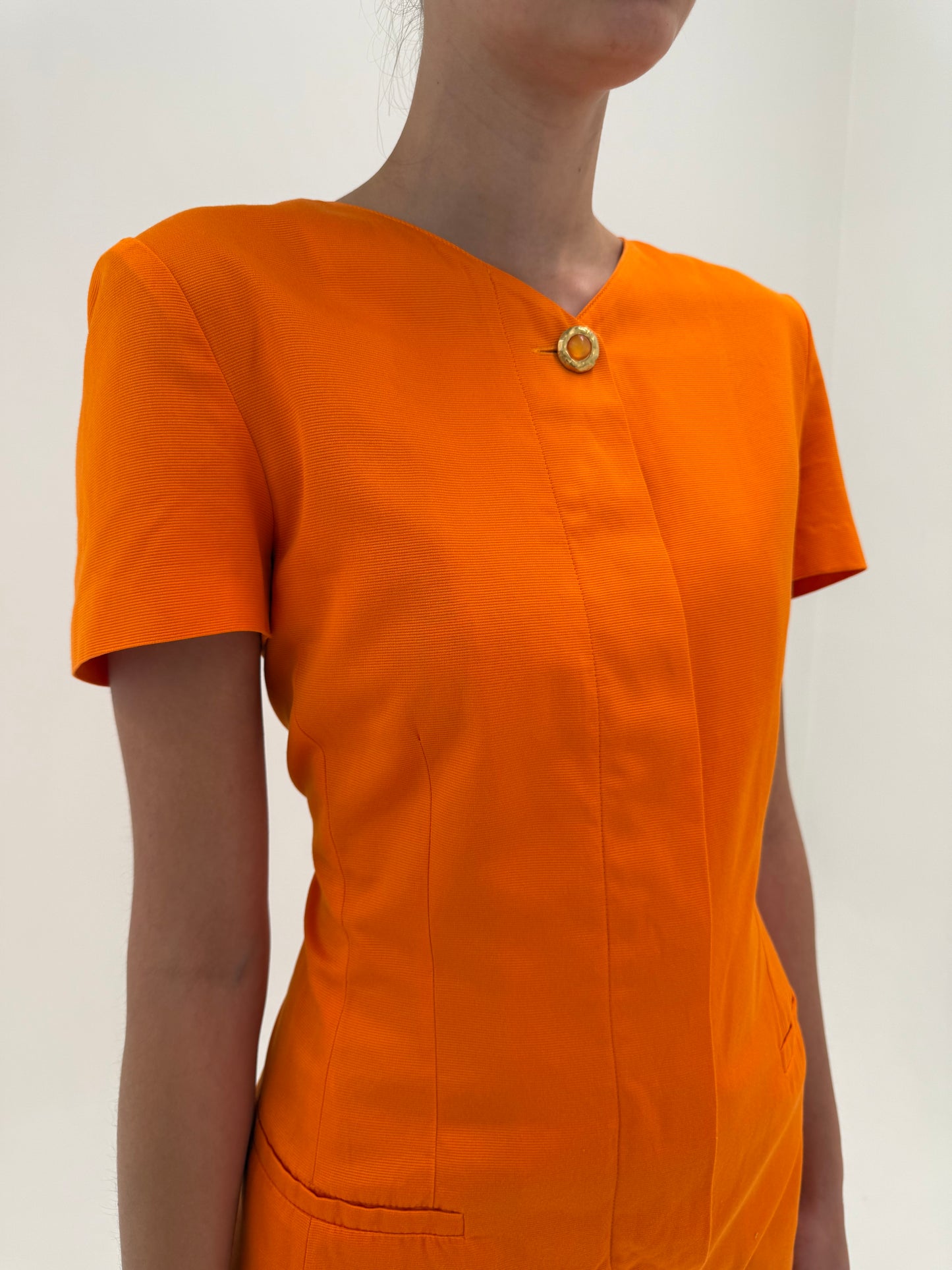Rochie Max Mara din in excepțional în croi clasic electric orange