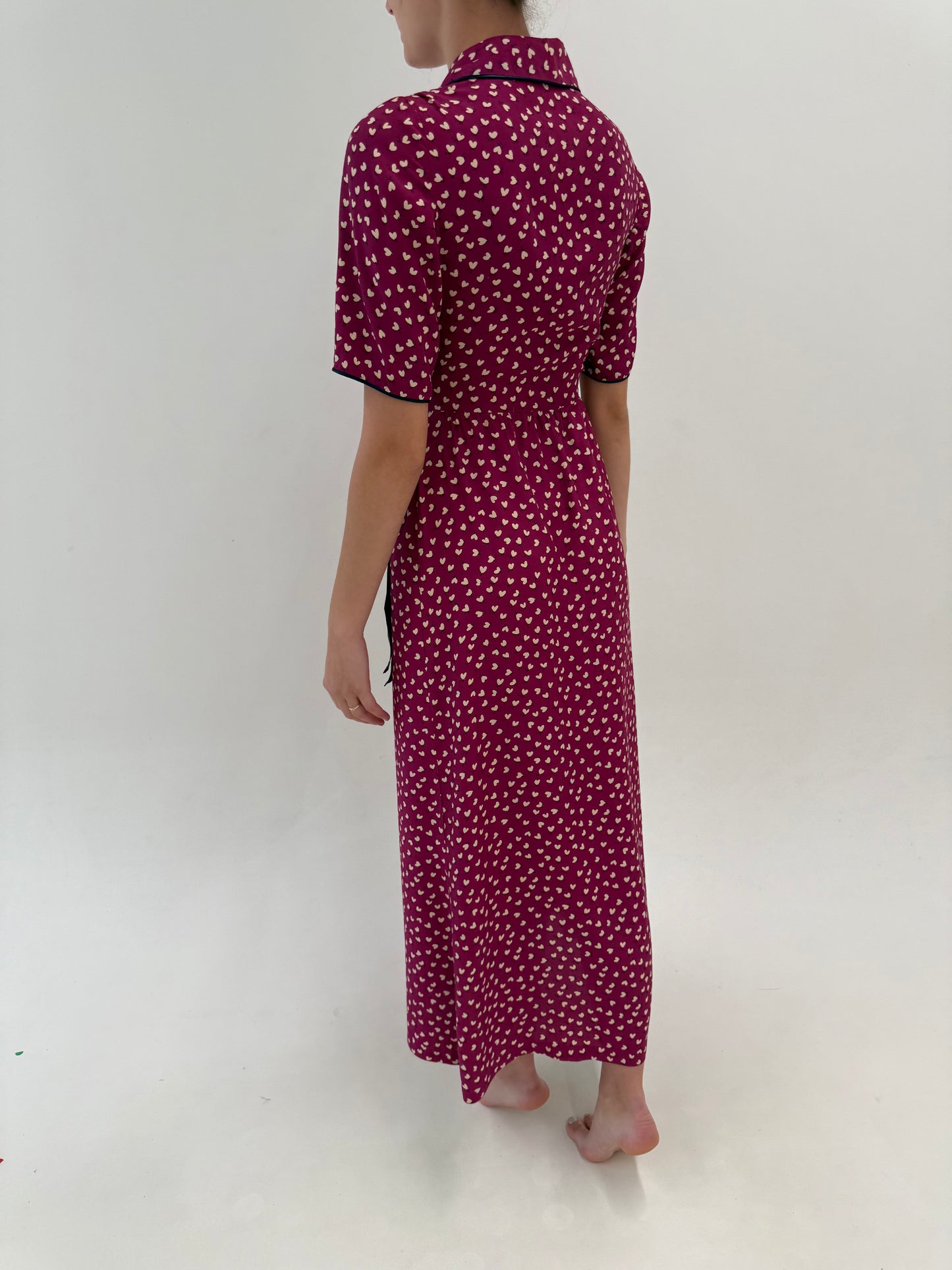 Rochie maxi magenta petrecută super vaporoasă din modal