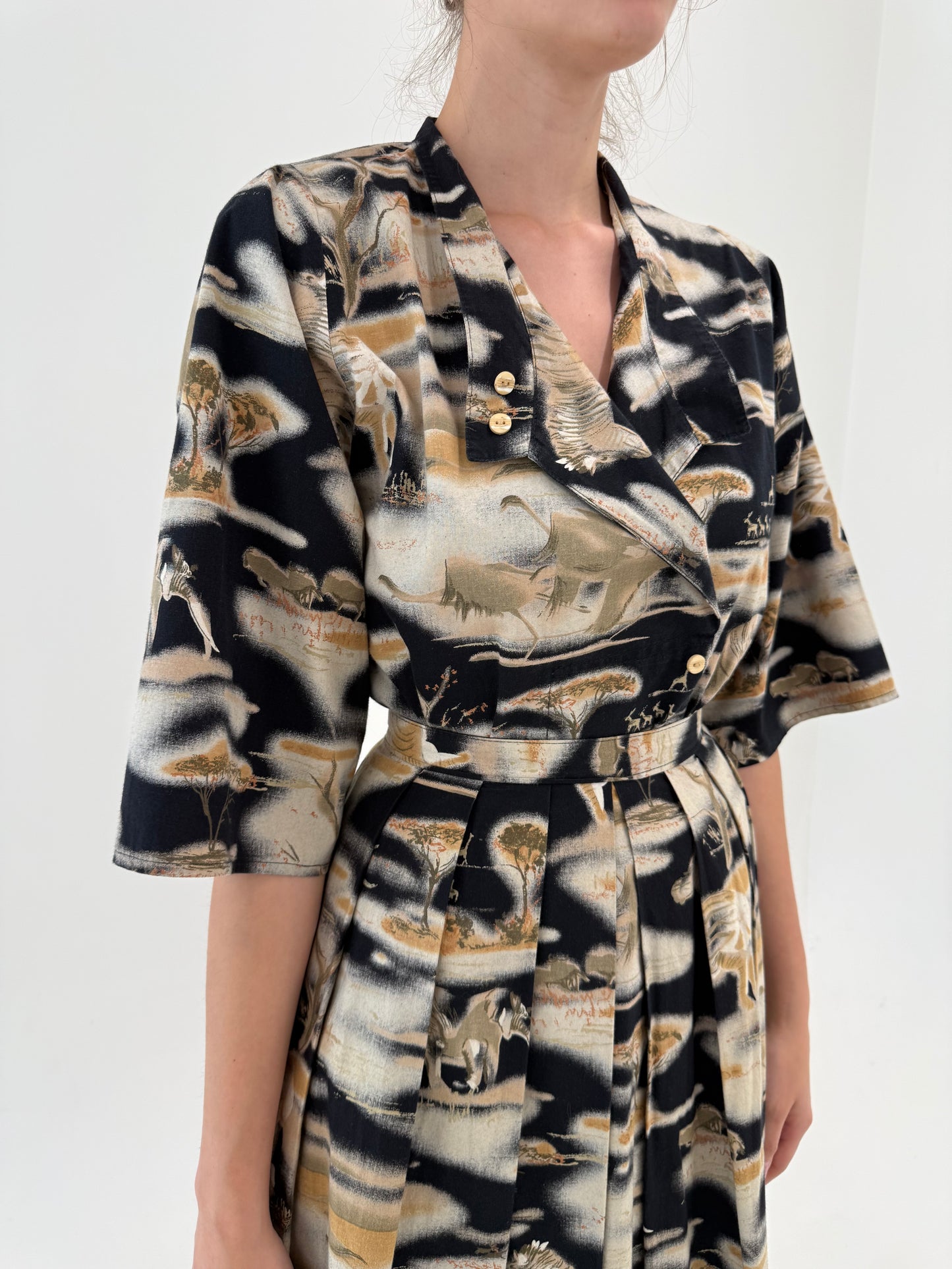 Set vintage din pânză de bumbac cu influențe safari și fustă midi lung cu buzunare